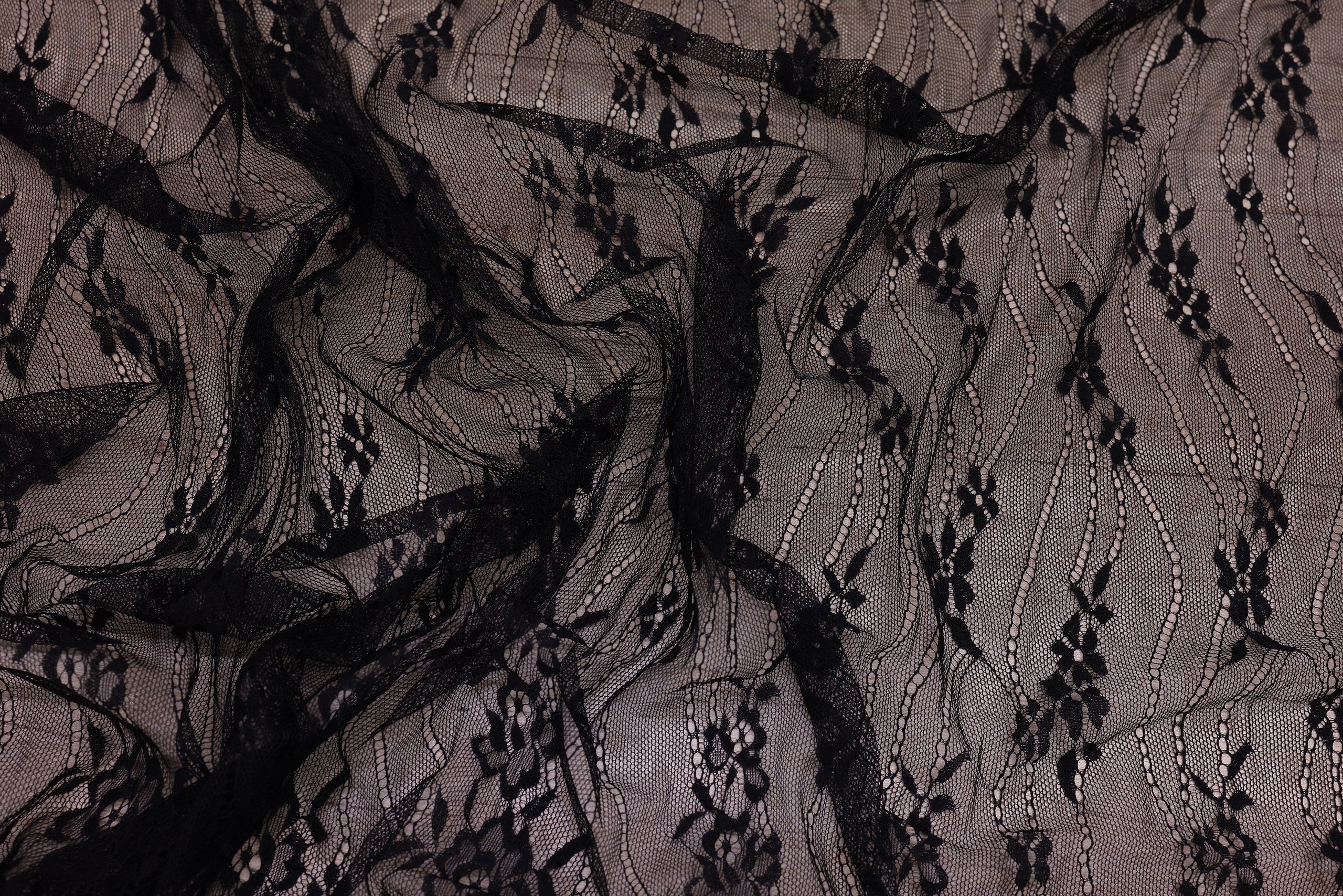 Dantela Chantilly Negru - 117