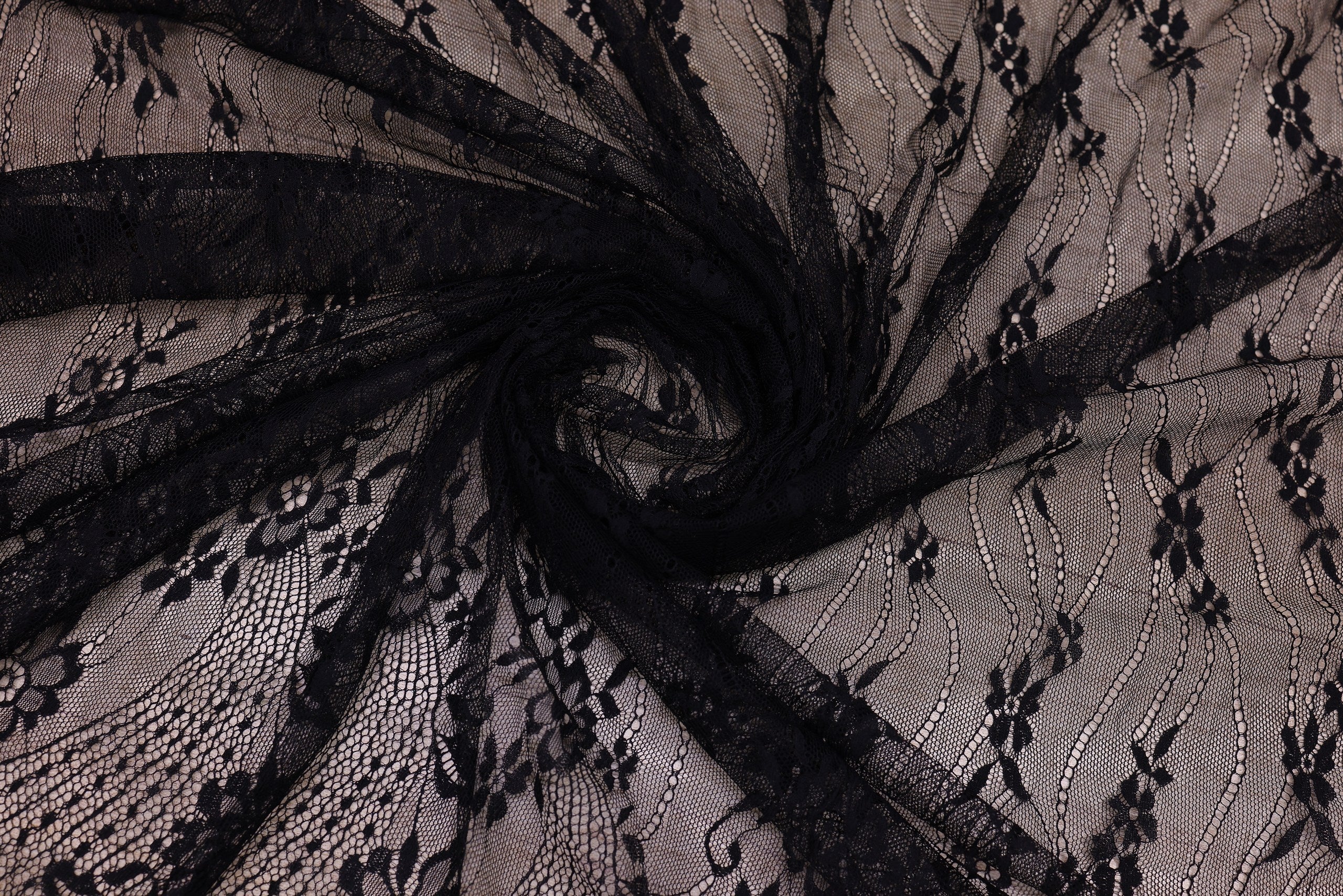 Dantela Chantilly Negru - 117