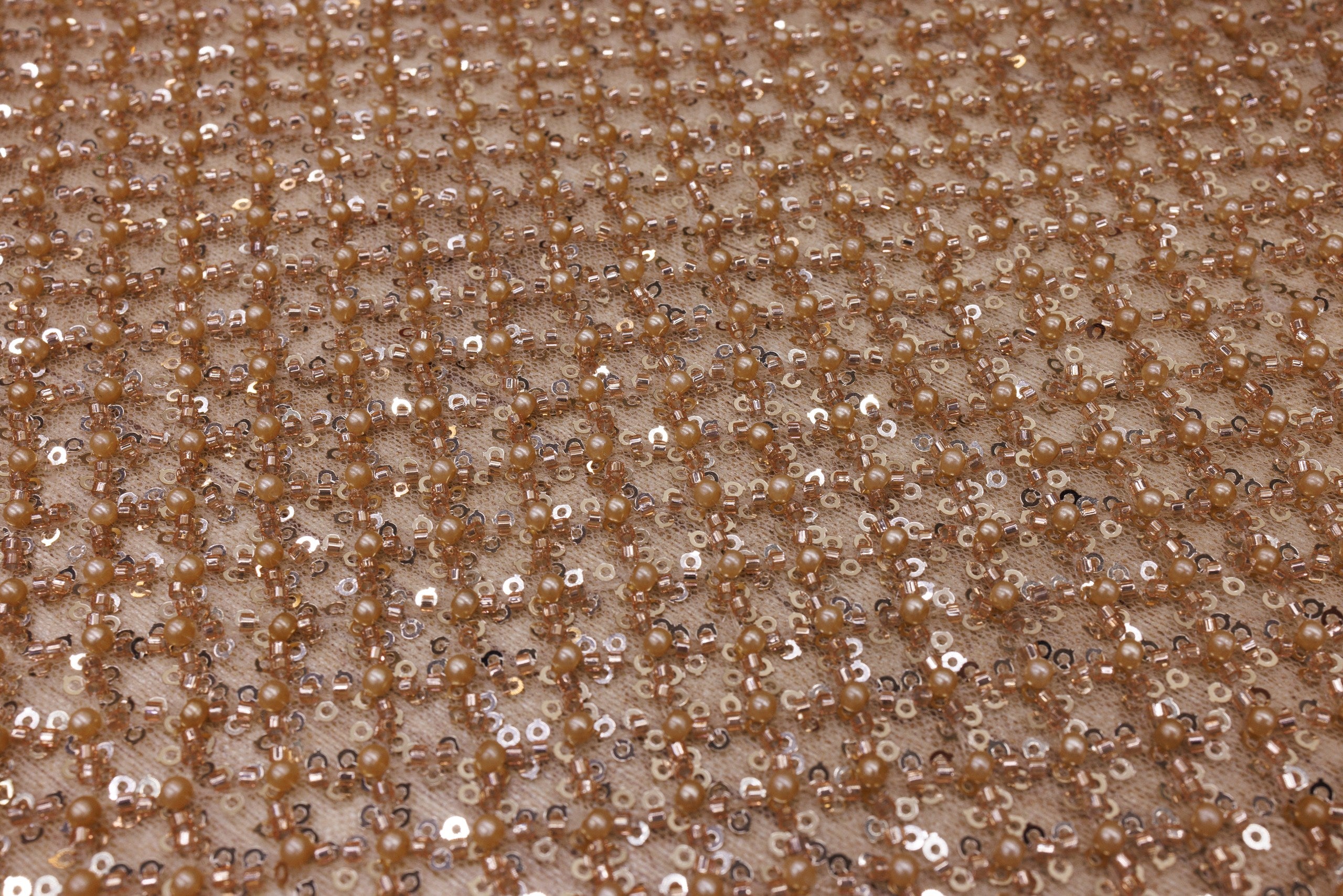 Broderie tip dantela cu perle/margele si paiete - Auriu M4