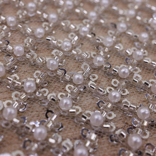 Broderie tip dantela cu perle/margele si paiete M4 - Alb.
