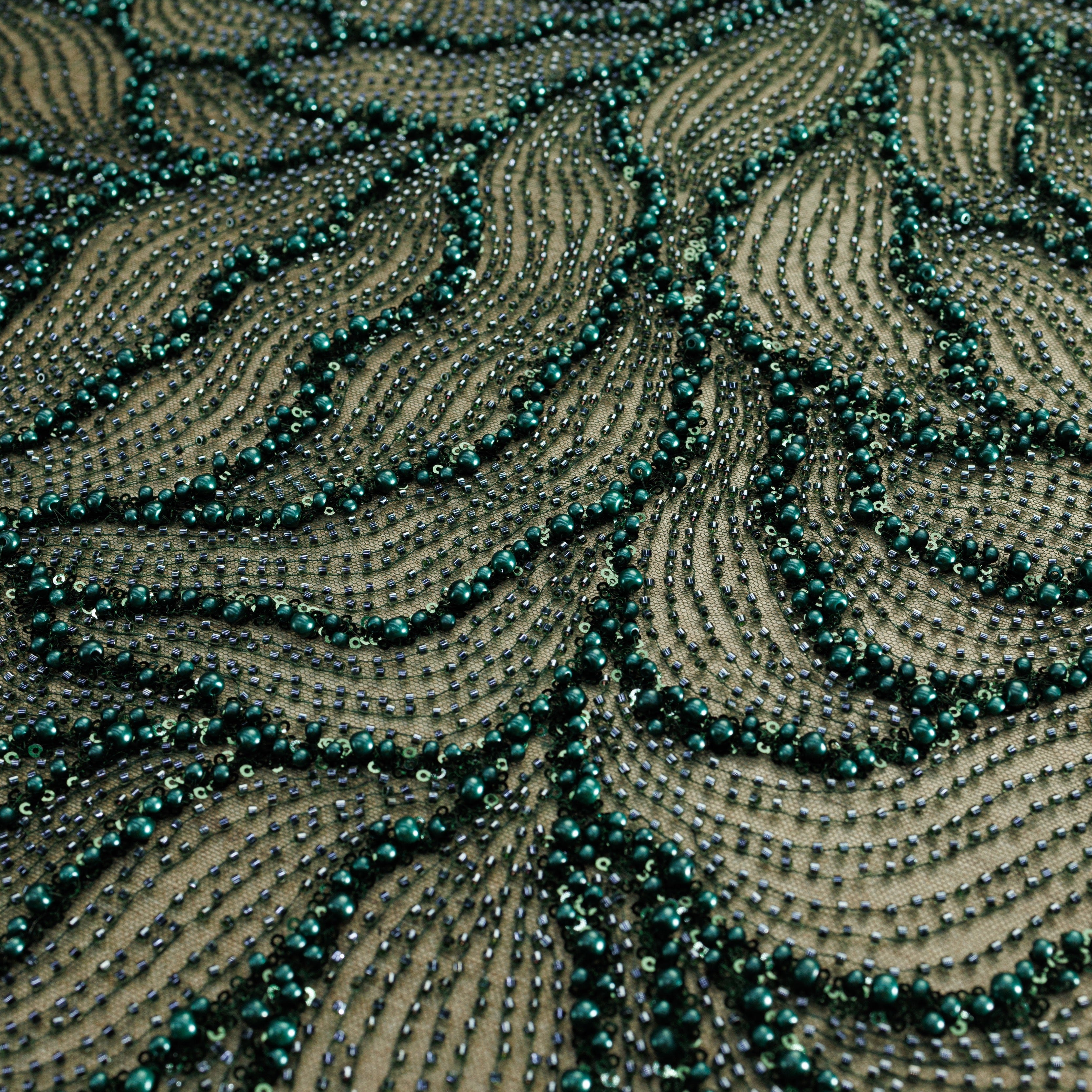 Broderie tip dantela cu perle A1 - verde smarald