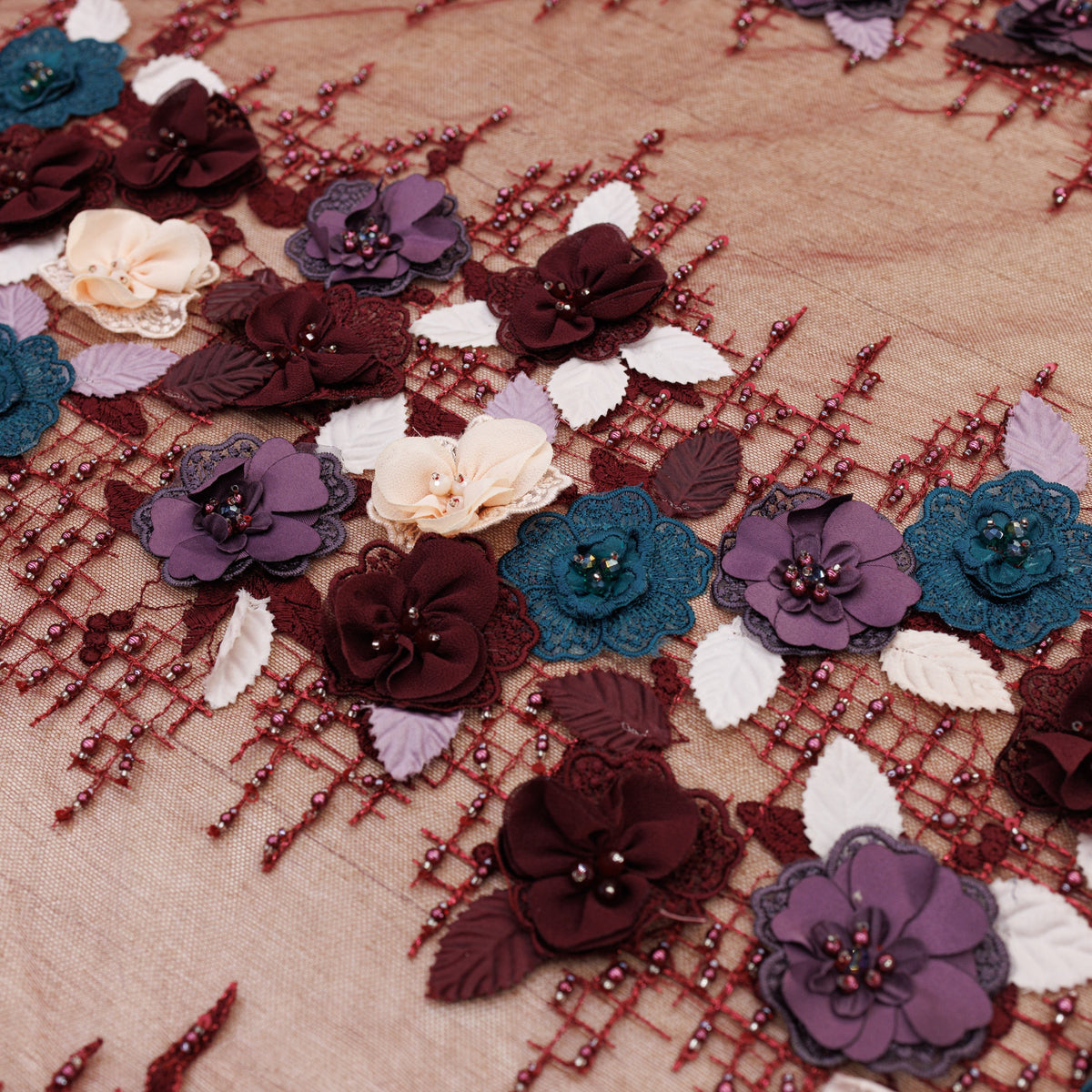Broderie cu flori 3d cu cristale si margele A2 - Visiniu