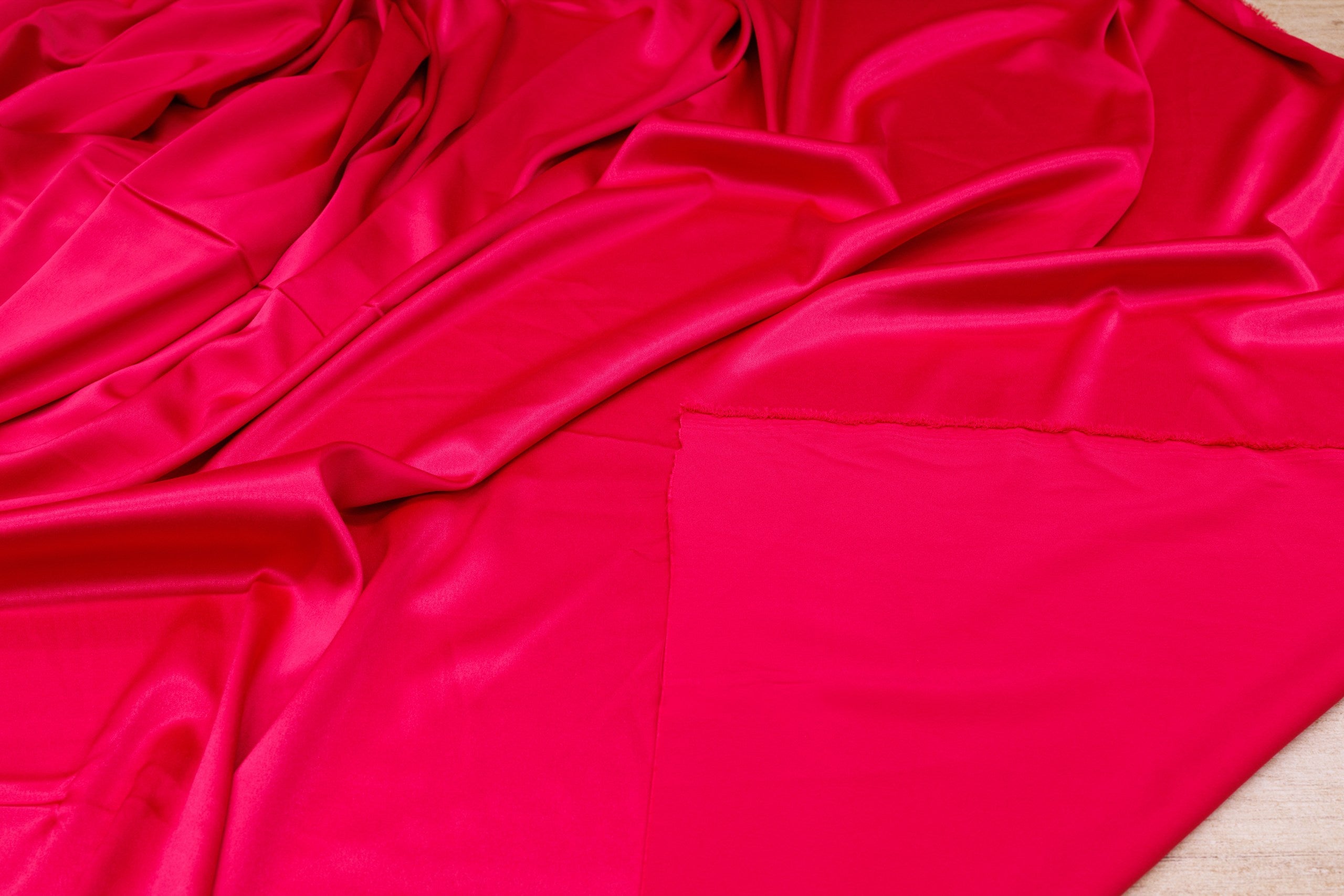 Tafta Elastica Premium - Fucsia Regal C8