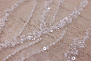Broderie tip dantela cu perle/margele si paiete M9 - Alb.