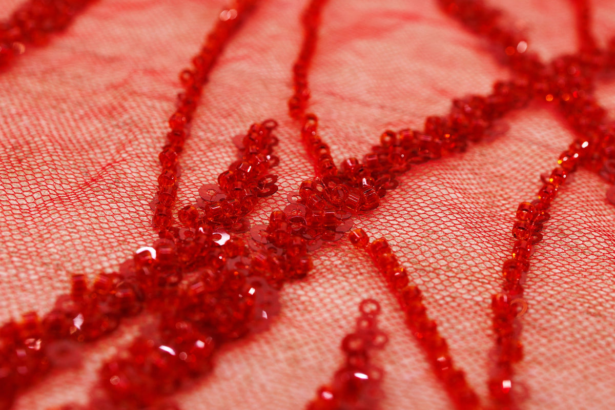 Broderie tip dantela cu perle/margele si paiete M9 - Rosu