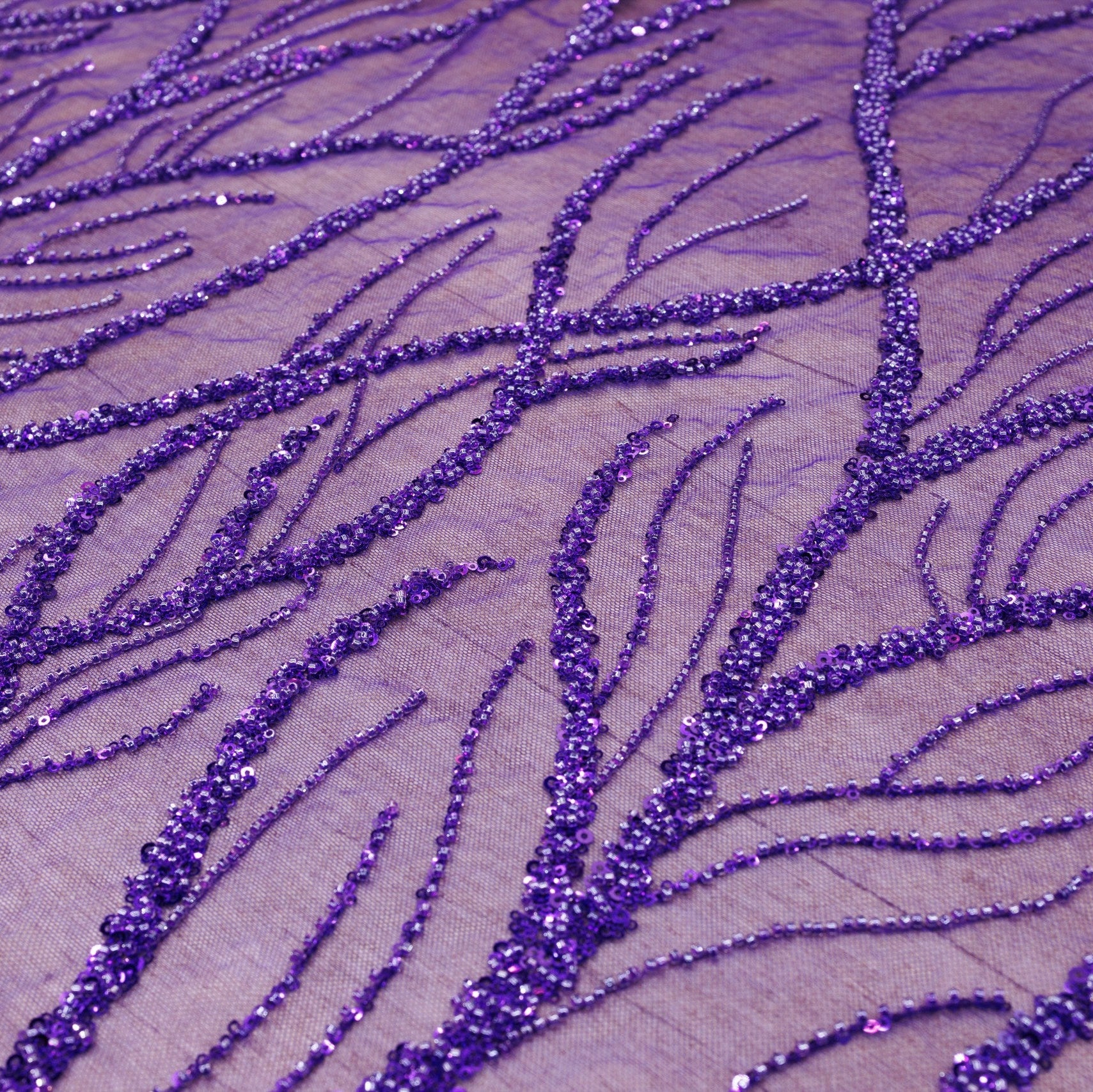 Broderie tip dantela cu perle/margele si paiete - Mov M9