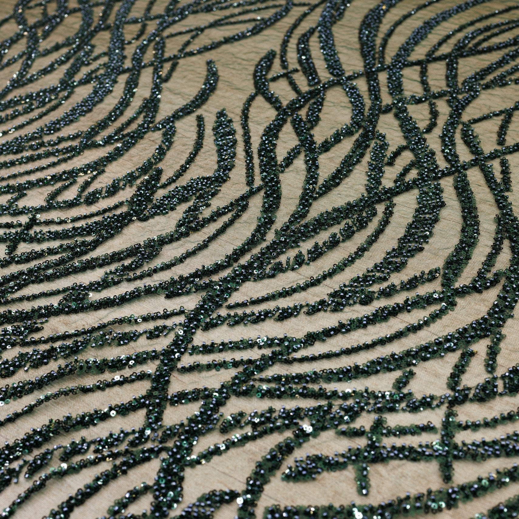 Broderie tip dantela cu perle/margele si paiete - Verde Inchis M9
