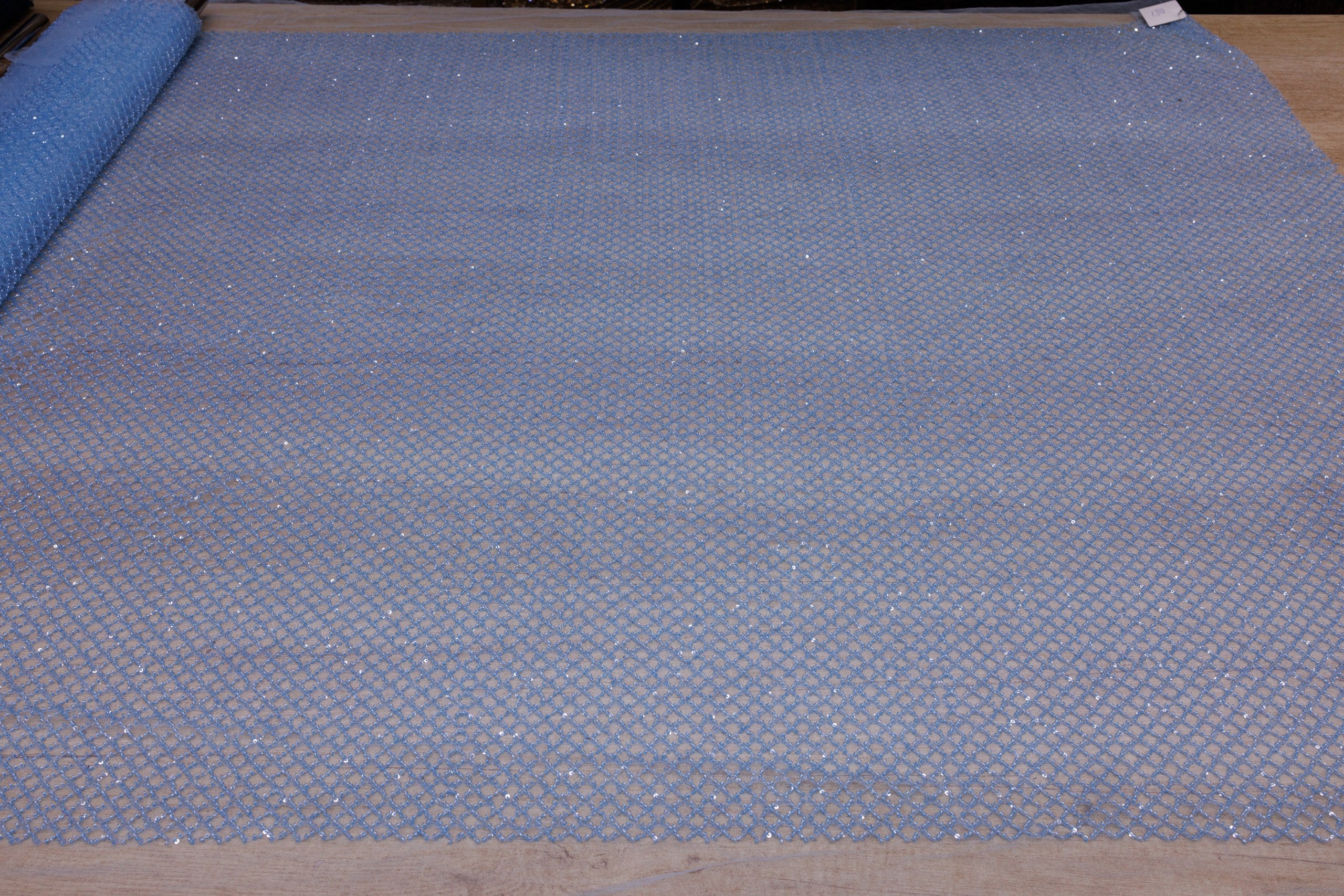 Broderie tip dantela cu margele si paiete A34 - Bleu.