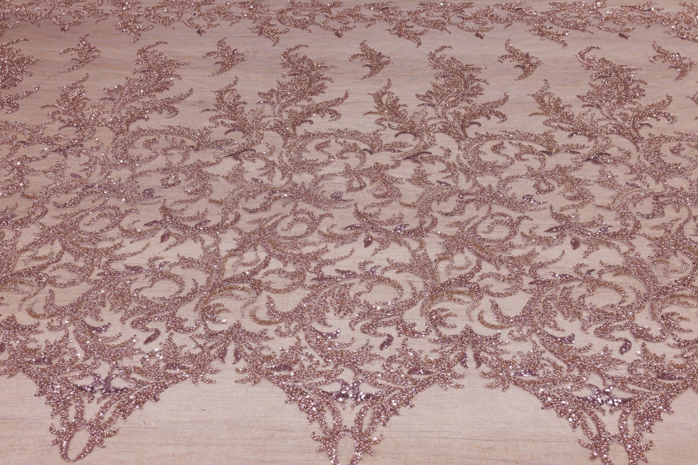 Broderie tip dantela cu perle/margele si paiete B47 - Roz-gold