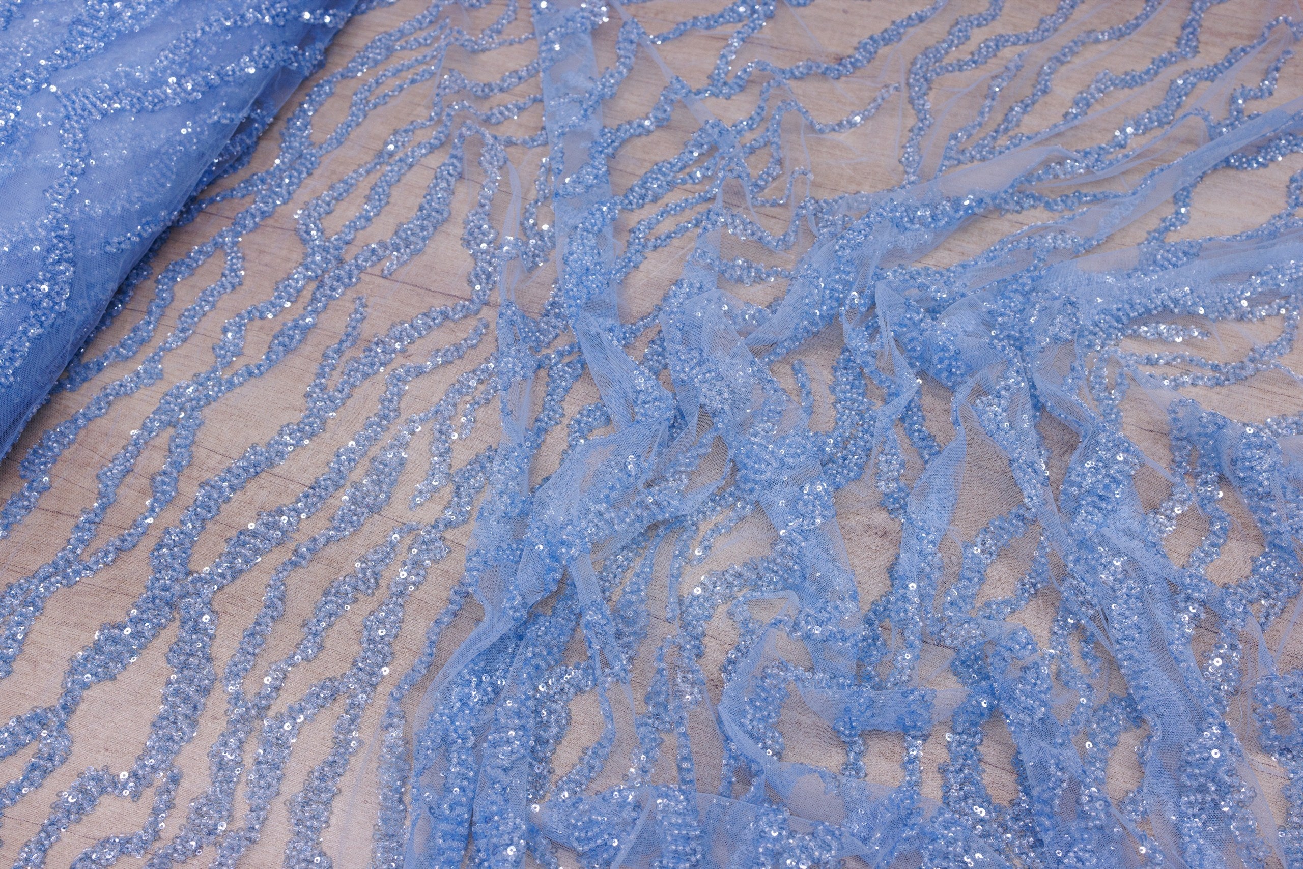 Broderie tip dantela cu perle/margele si paiete M81 - Bleu