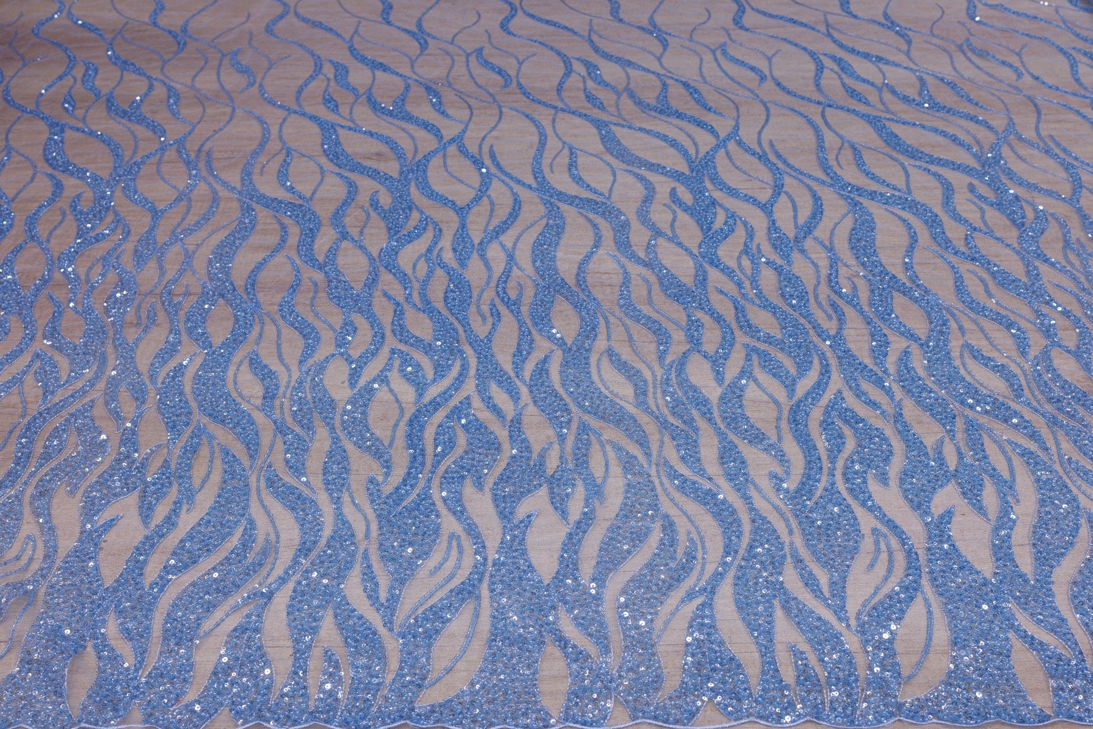 Broderie de lux tip dantela cu margele si paiete cusute manual B35 - Bleu