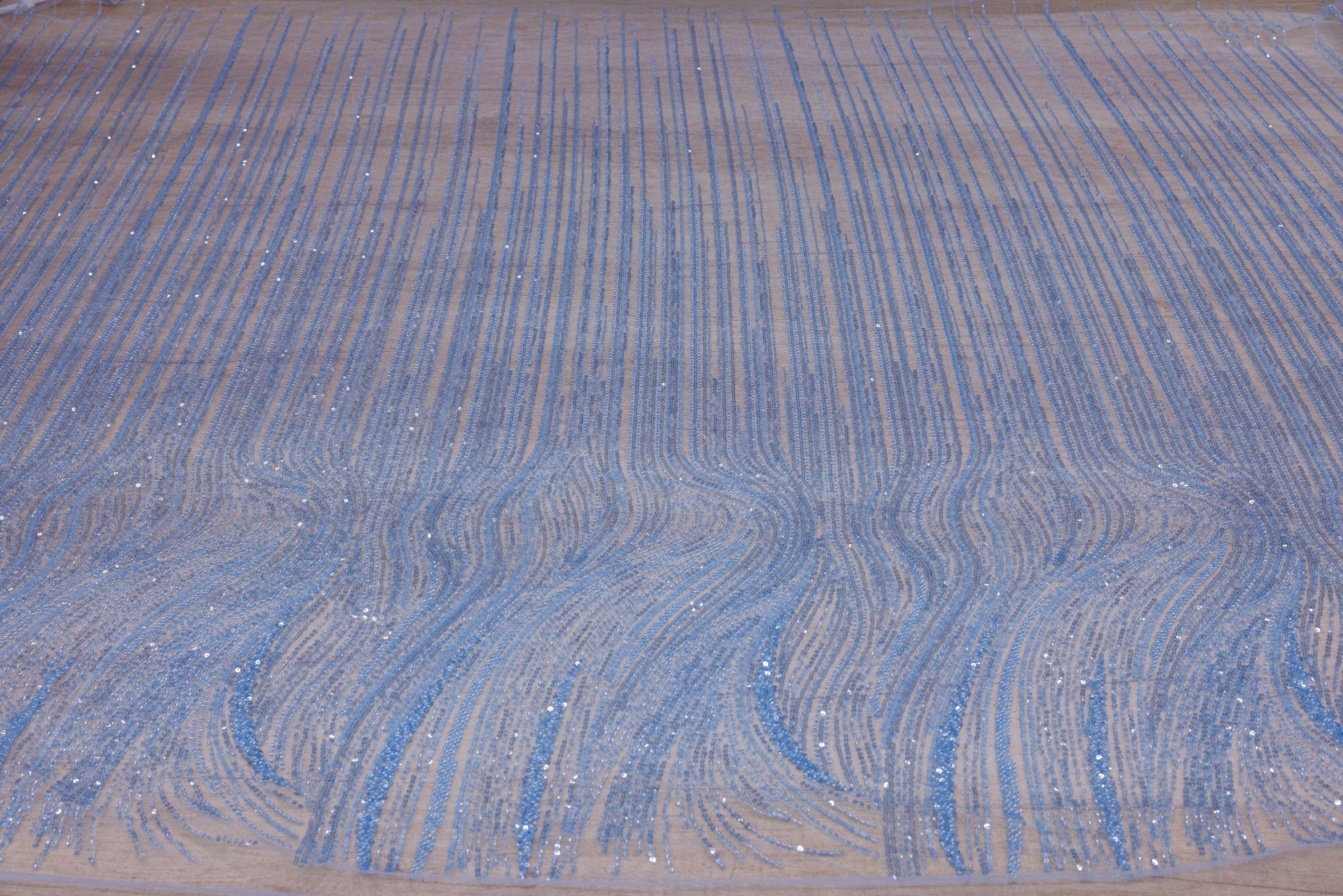 Broderie tip dantela cu perle/margele si paiete A63 - Bleu.