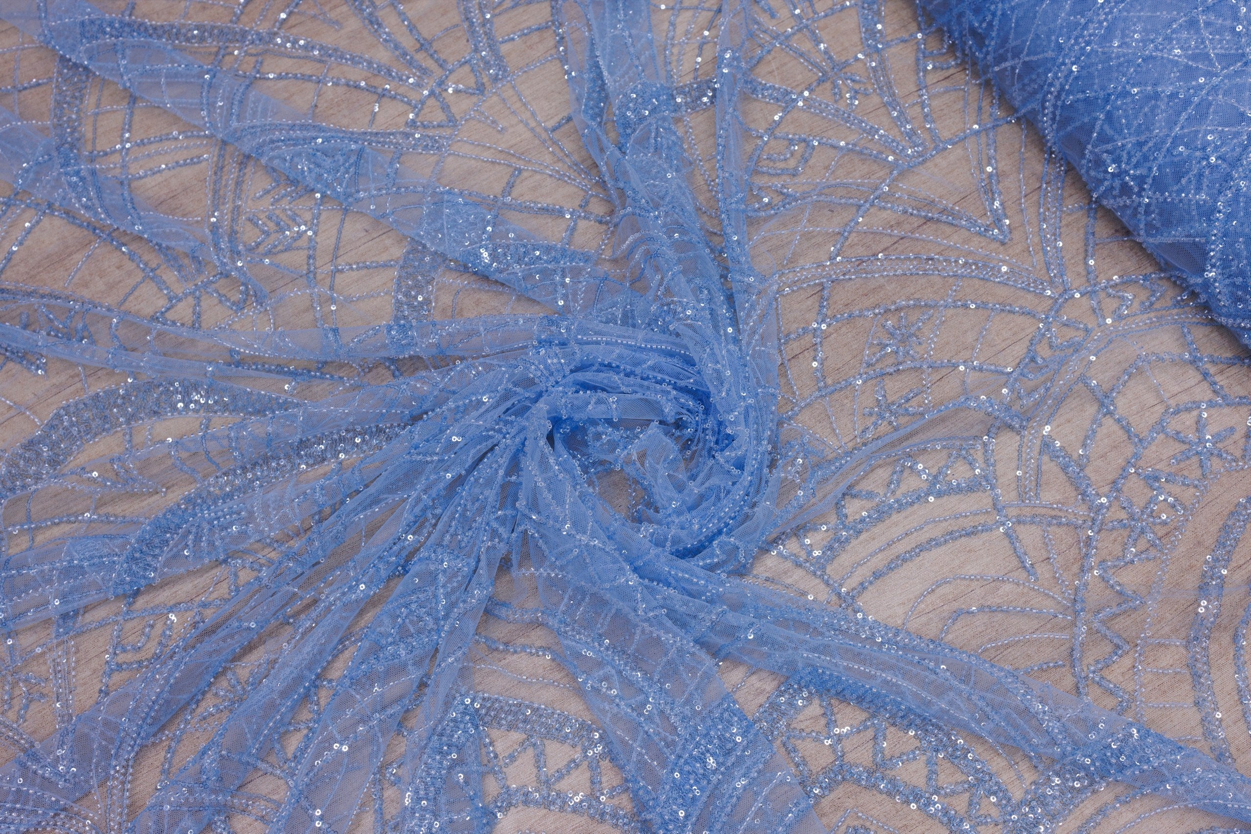 Broderie tip dantela cu perle/margele si paiete A32 - Bleu
