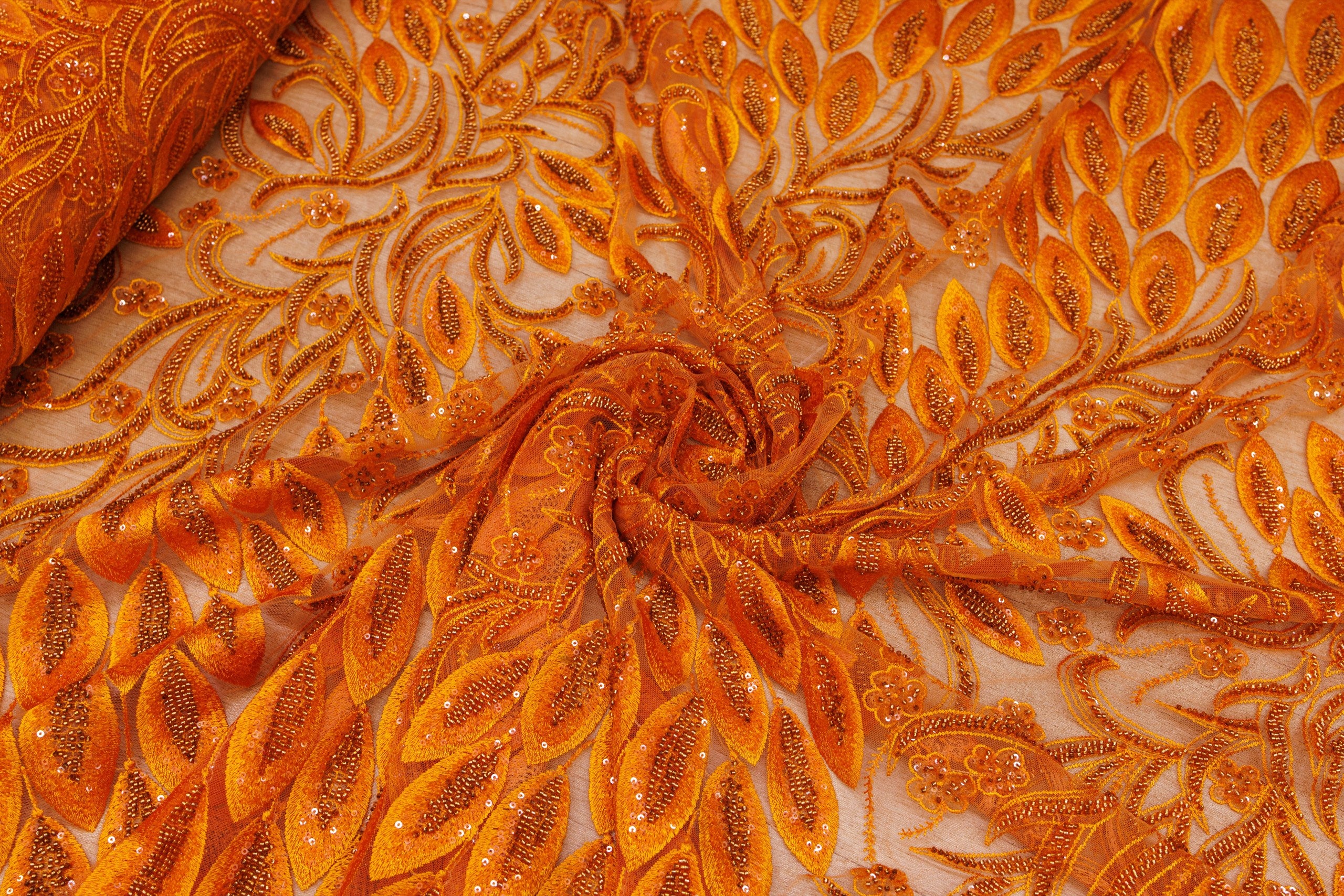 Broderie tip dantela cu perle/margele si paiete A87 - Portocaliu