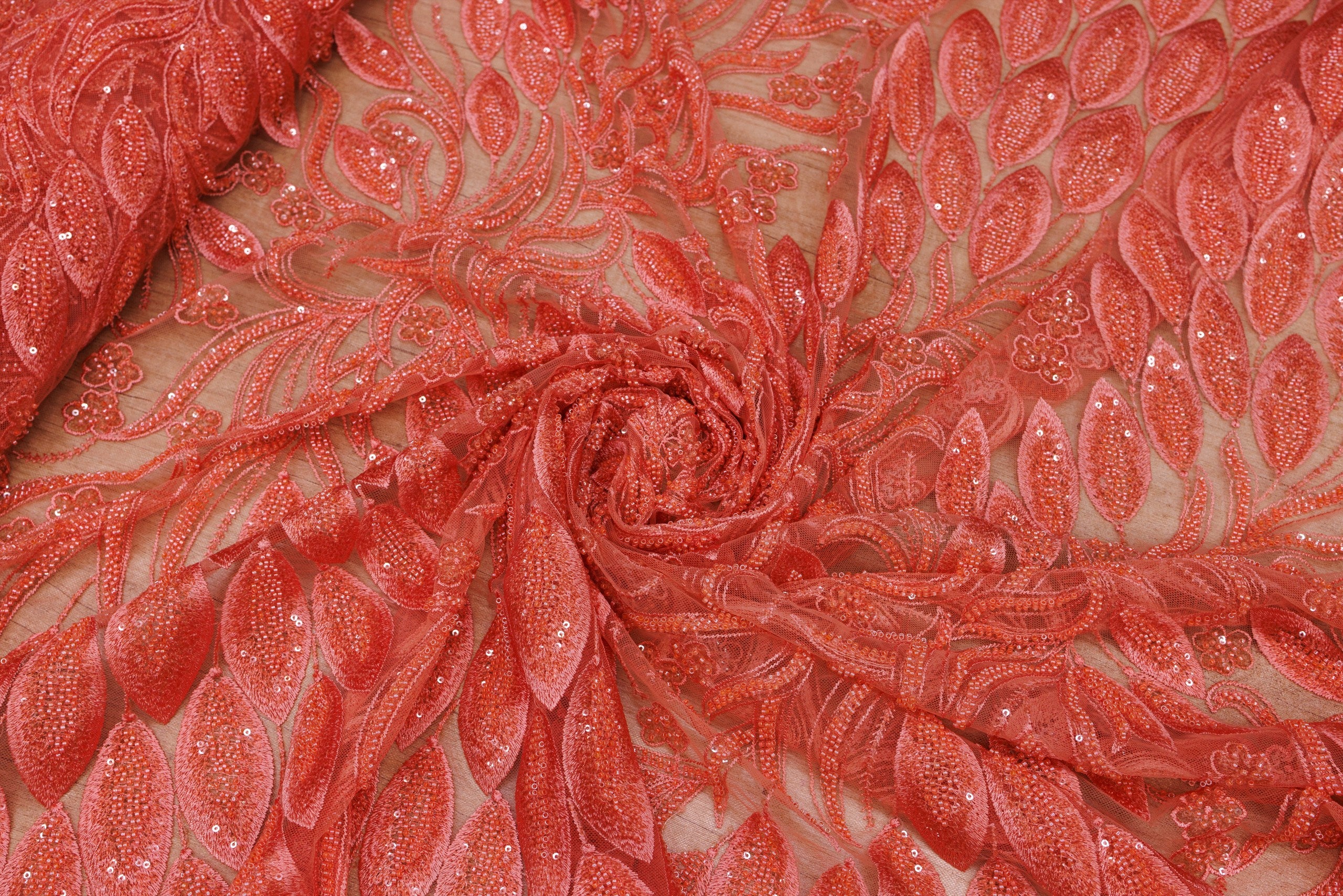 Broderie tip dantela cu perle/margele si paiete A87 - Roz Somon