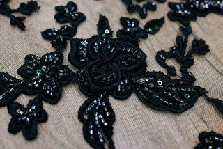 Broderie de lux  tip dantela cu flori 3D si margele cusute manual A95 - Verde