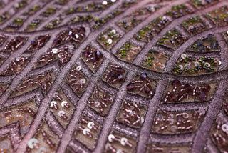 Broderie de lux tip dantela cu margele si paiete cusute manual  A97 - Roz