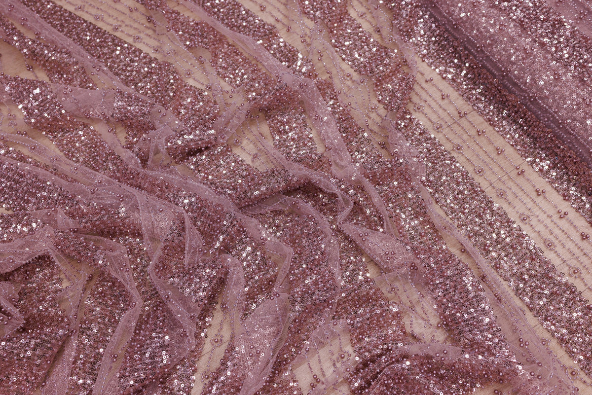 Broderie tip dantela cu margele si paiete A70 - Roz