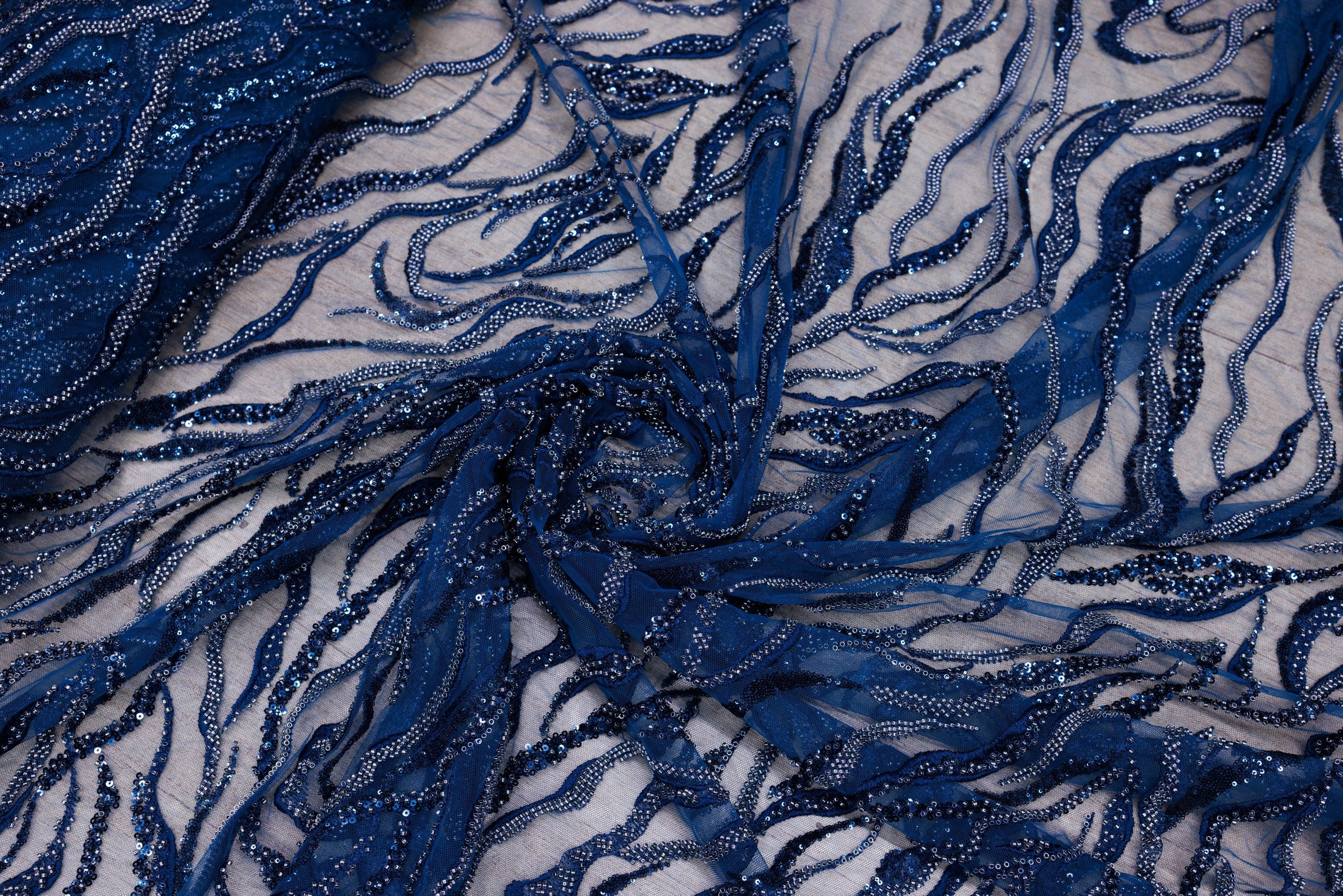 Broderie de lux tip dantela cu margele si paiete cusute manual B65 - Bleumarin