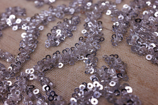 Broderie tip dantela cu perle/margele si paiete B9 - Argintiu