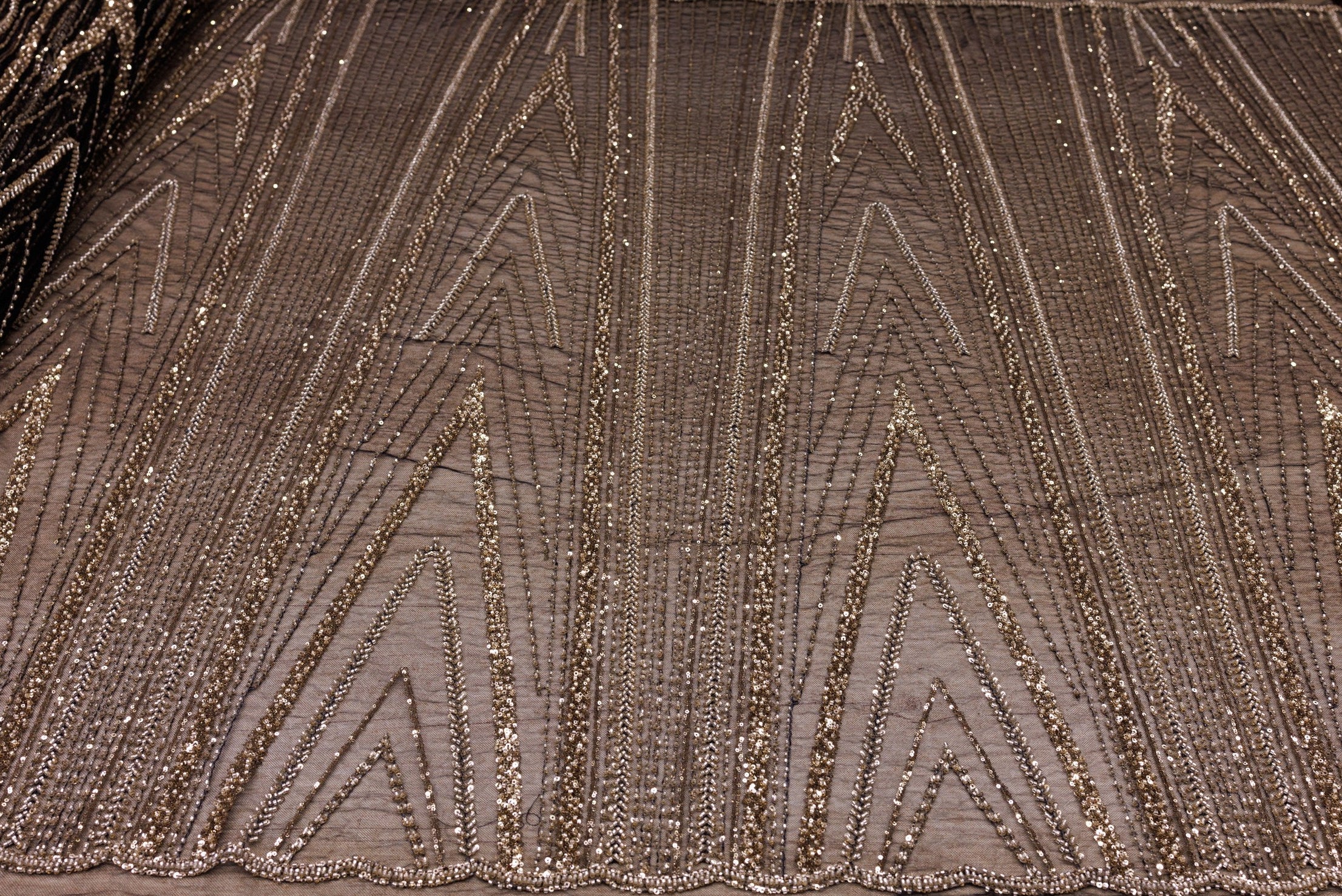 Broderie tip dantela cu perle/margele si paiete B14 - Auriu