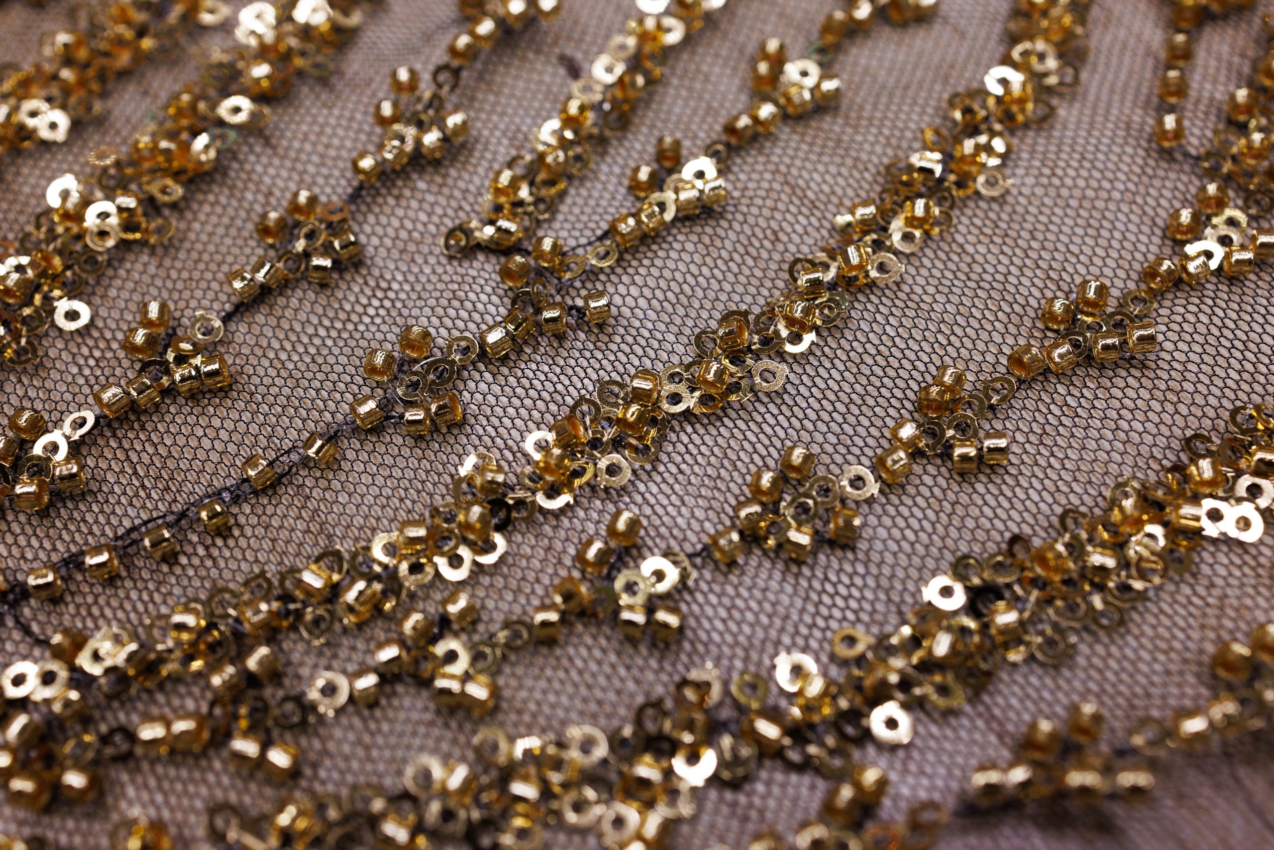 Broderie tip dantela cu perle/margele si paiete B16 - Auriu