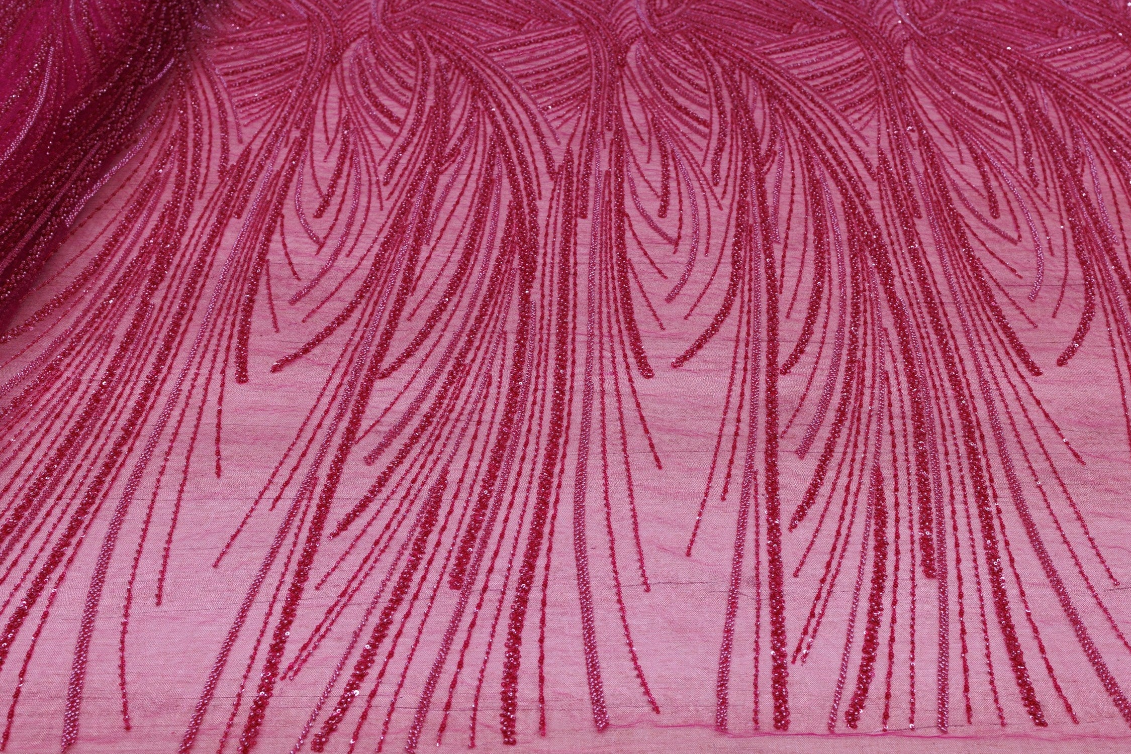 Broderie tip dantela cu perle/margele si paiete B20 - Roz Fucsia