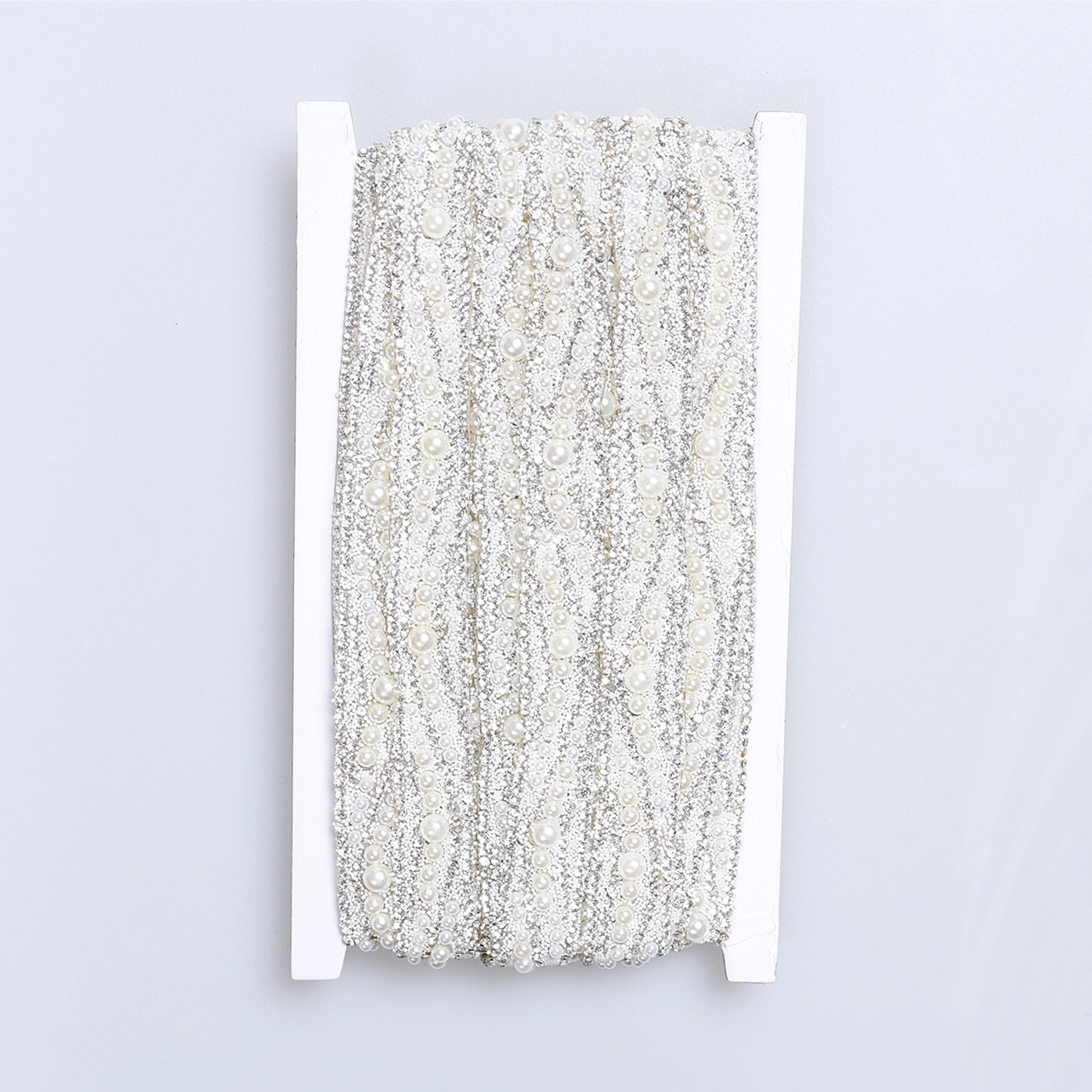 Aplicatii cu strasuri M399 - Ahura