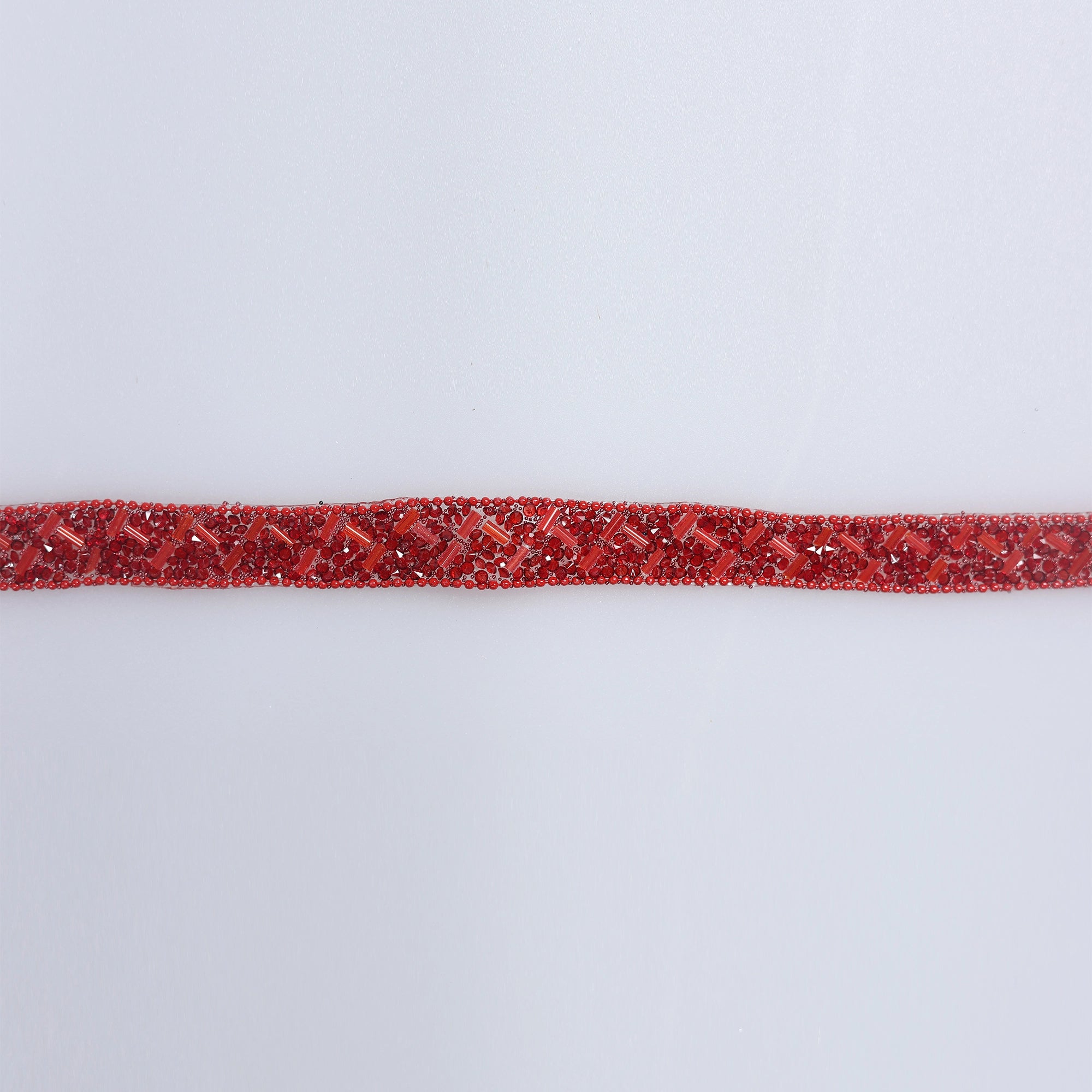 Aplicatii cu strasuri M330 - Ahura