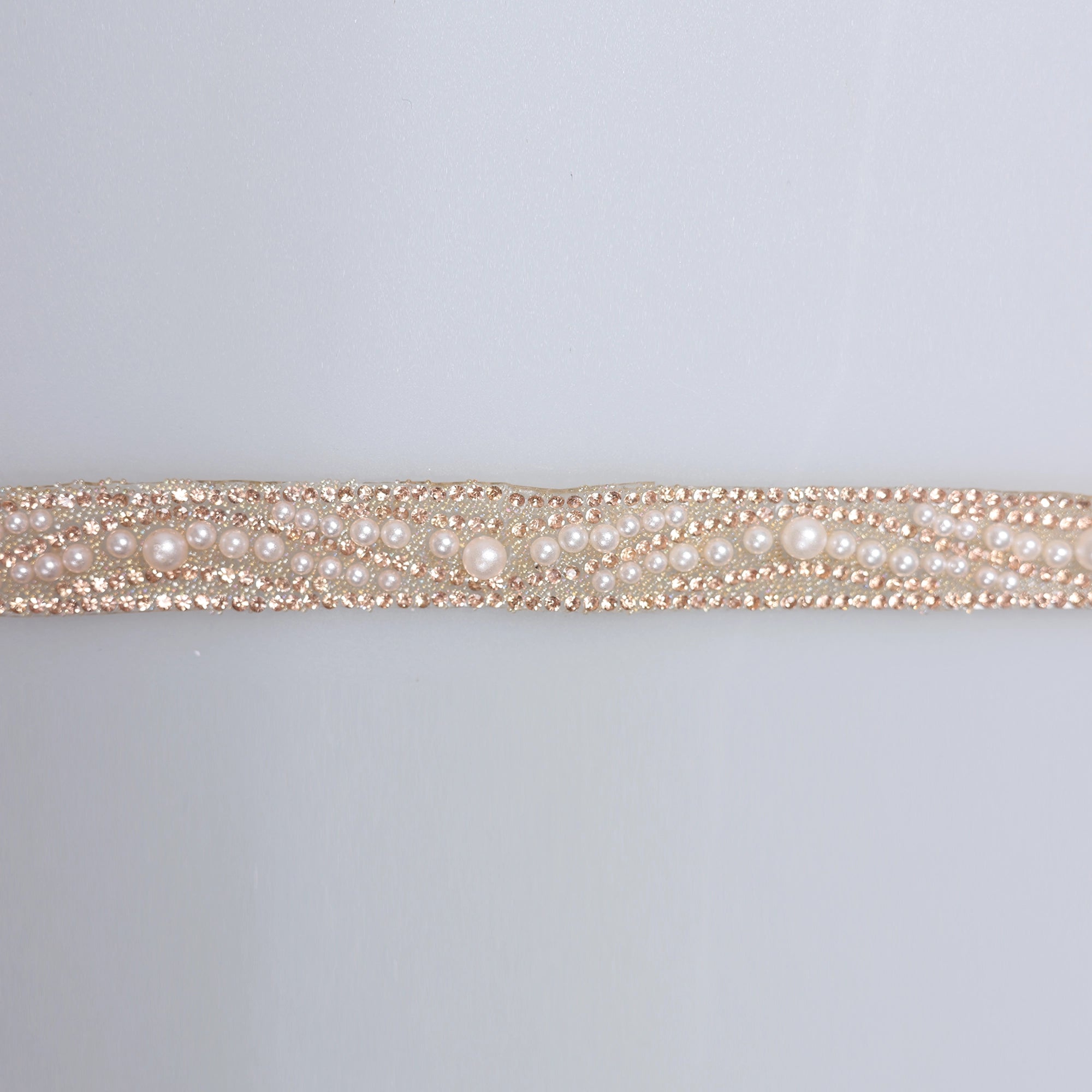 Aplicatii cu strasuri M400 - Ahura