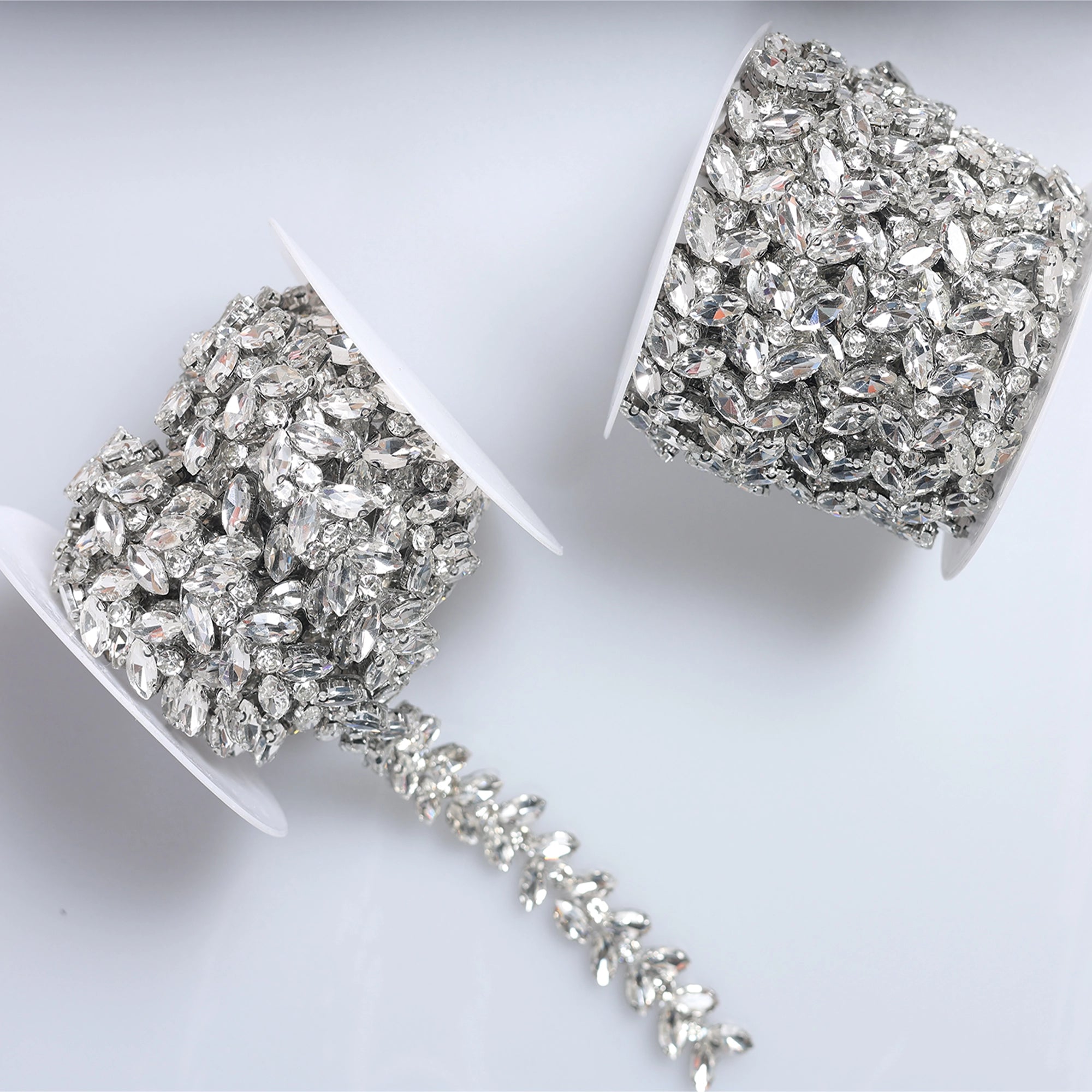 Banda cu strasuri M34 - Ahura