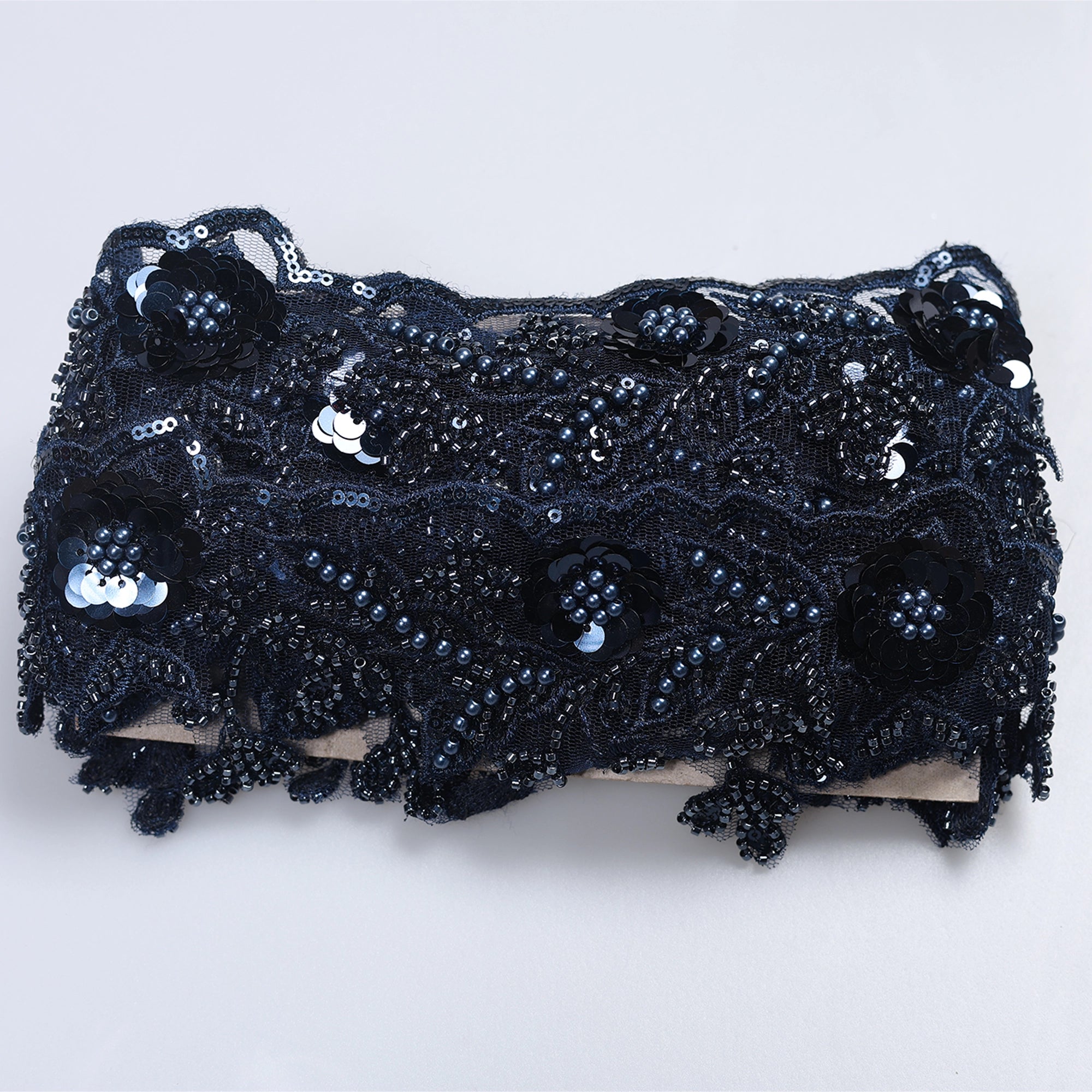 Dantela M225 - Ahura