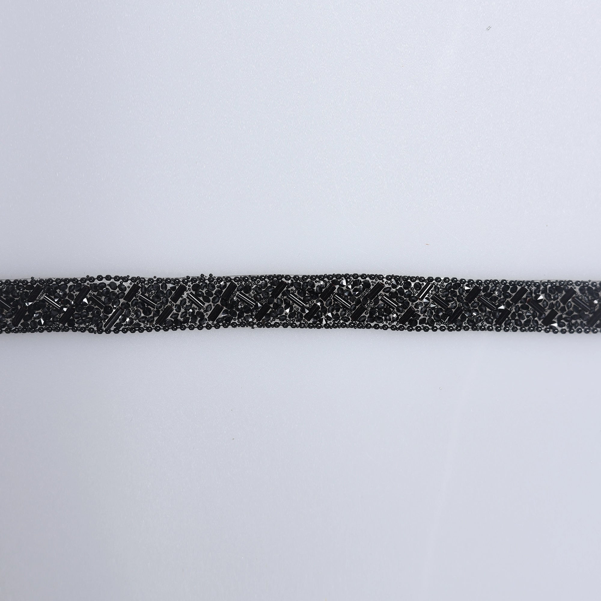 Aplicatii cu strasuri M333 - Ahura