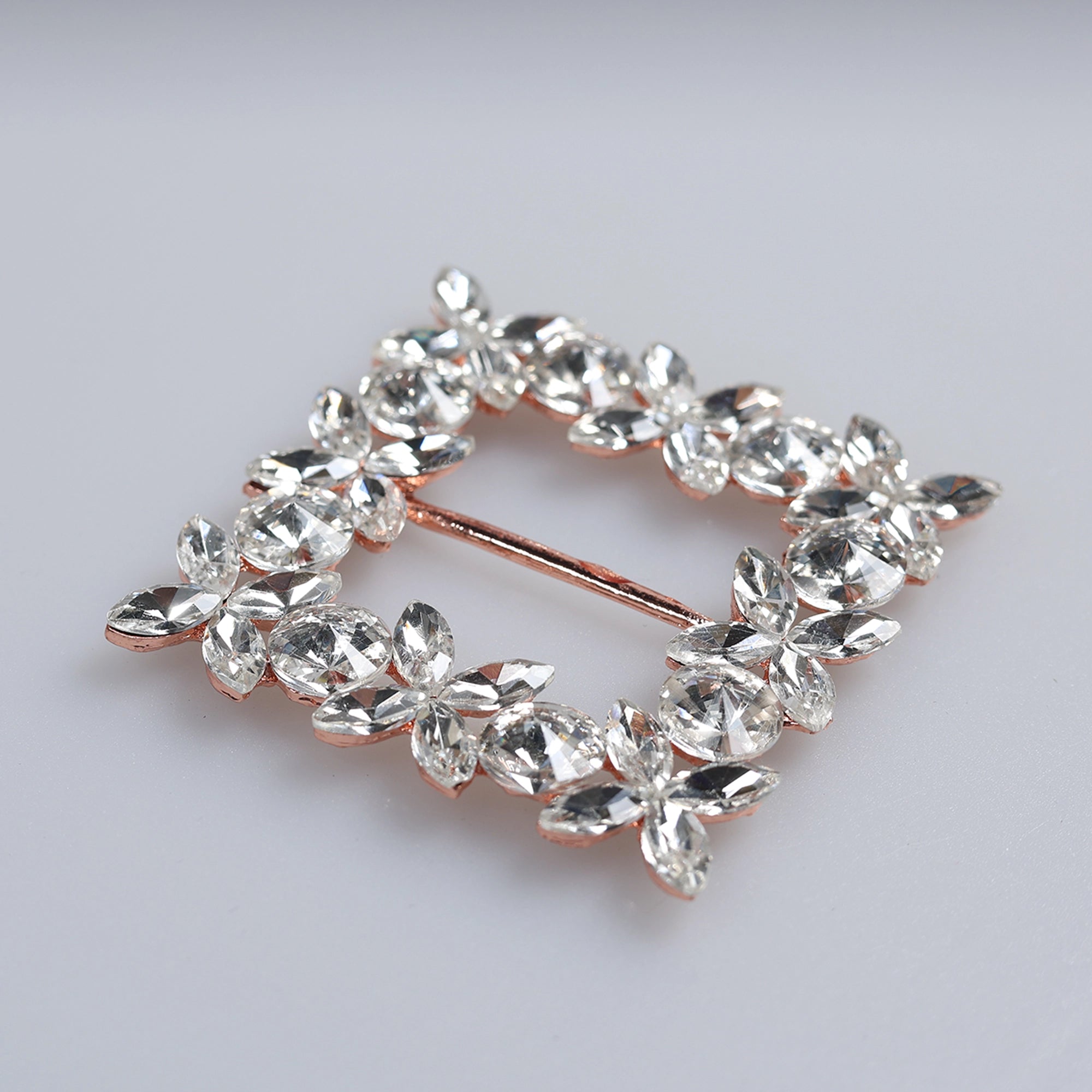 Catarame cu strasuri M44 - Ahura