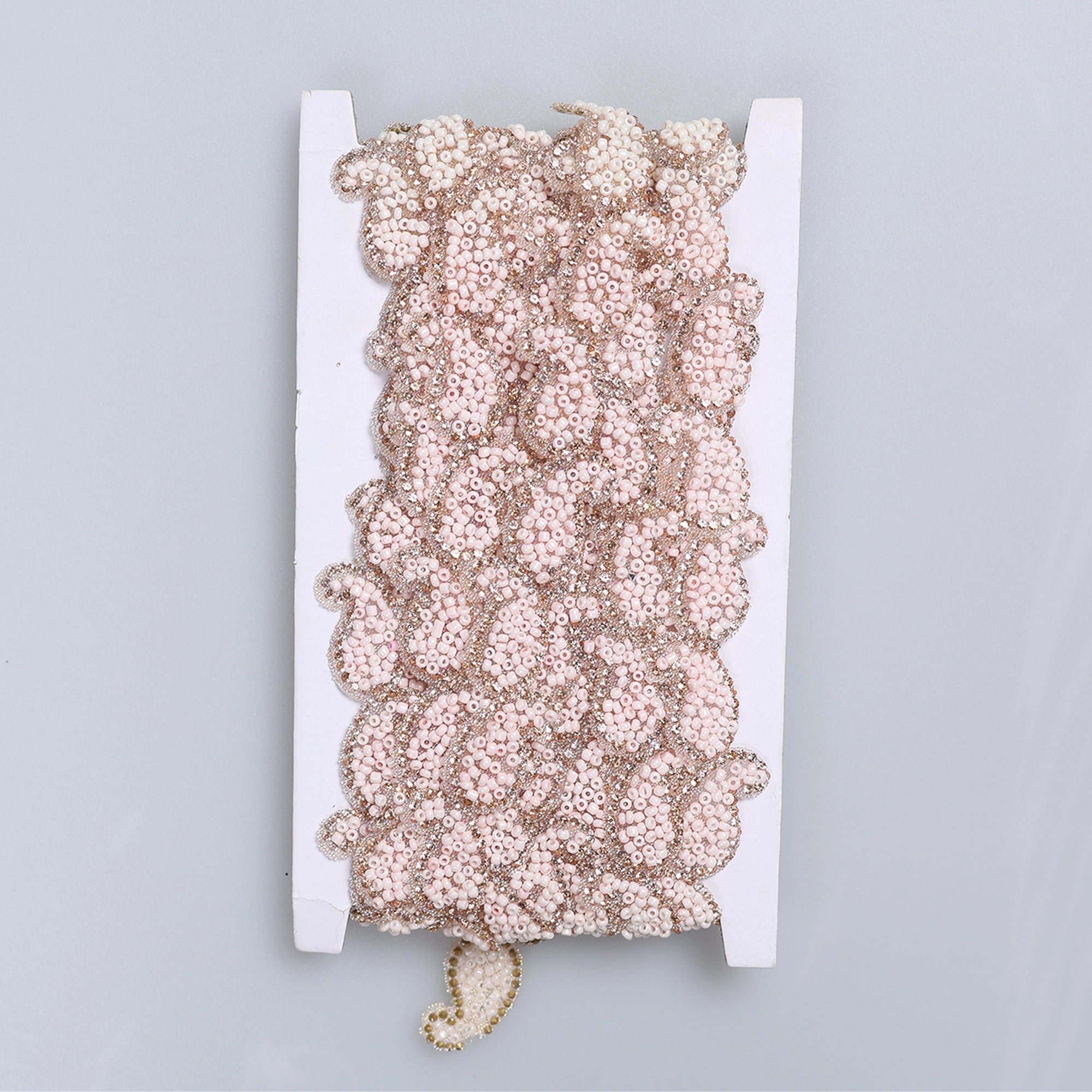 Aplicatii cu strasuri M263 - Ahura