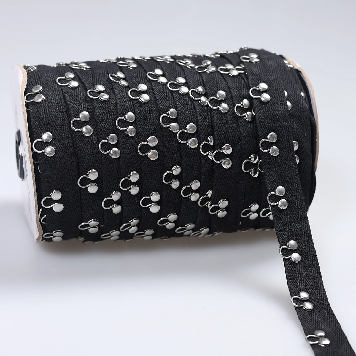 Banda decorativa M145 - Ahura