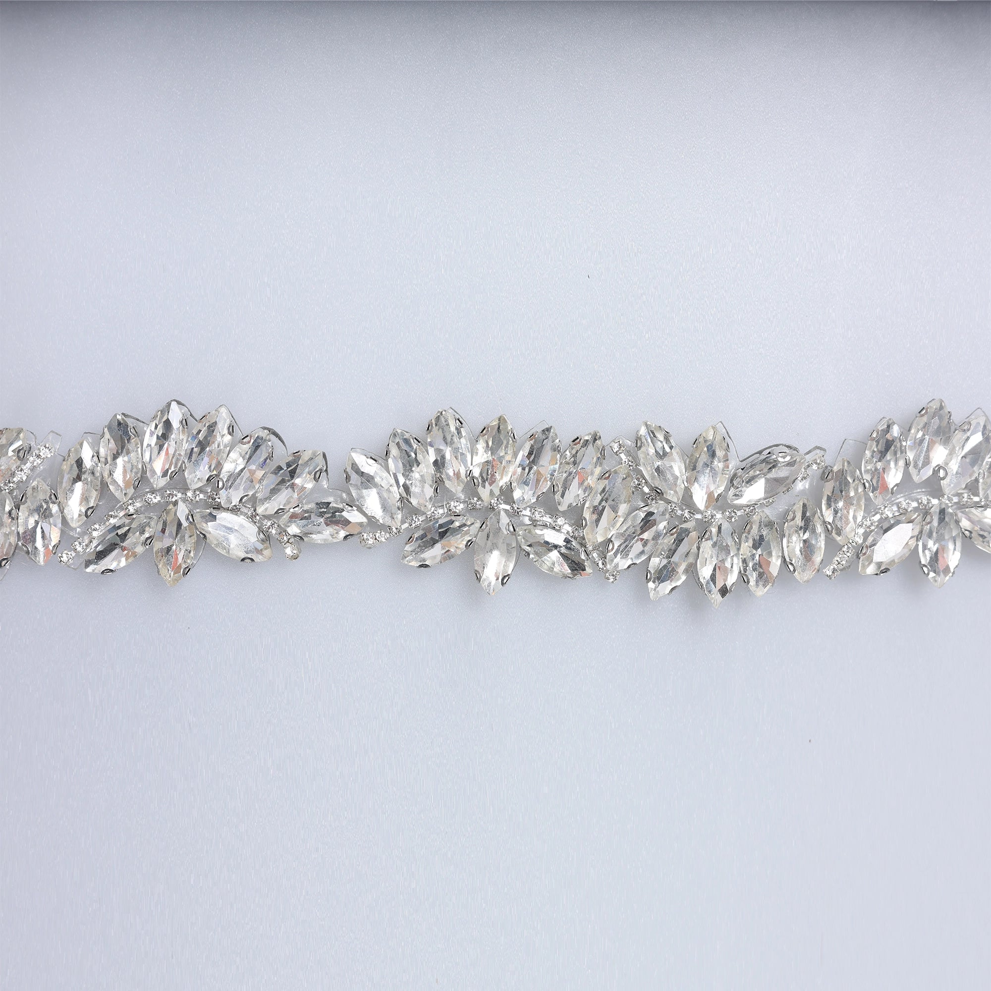 Banda cu strasuri M36 - Ahura