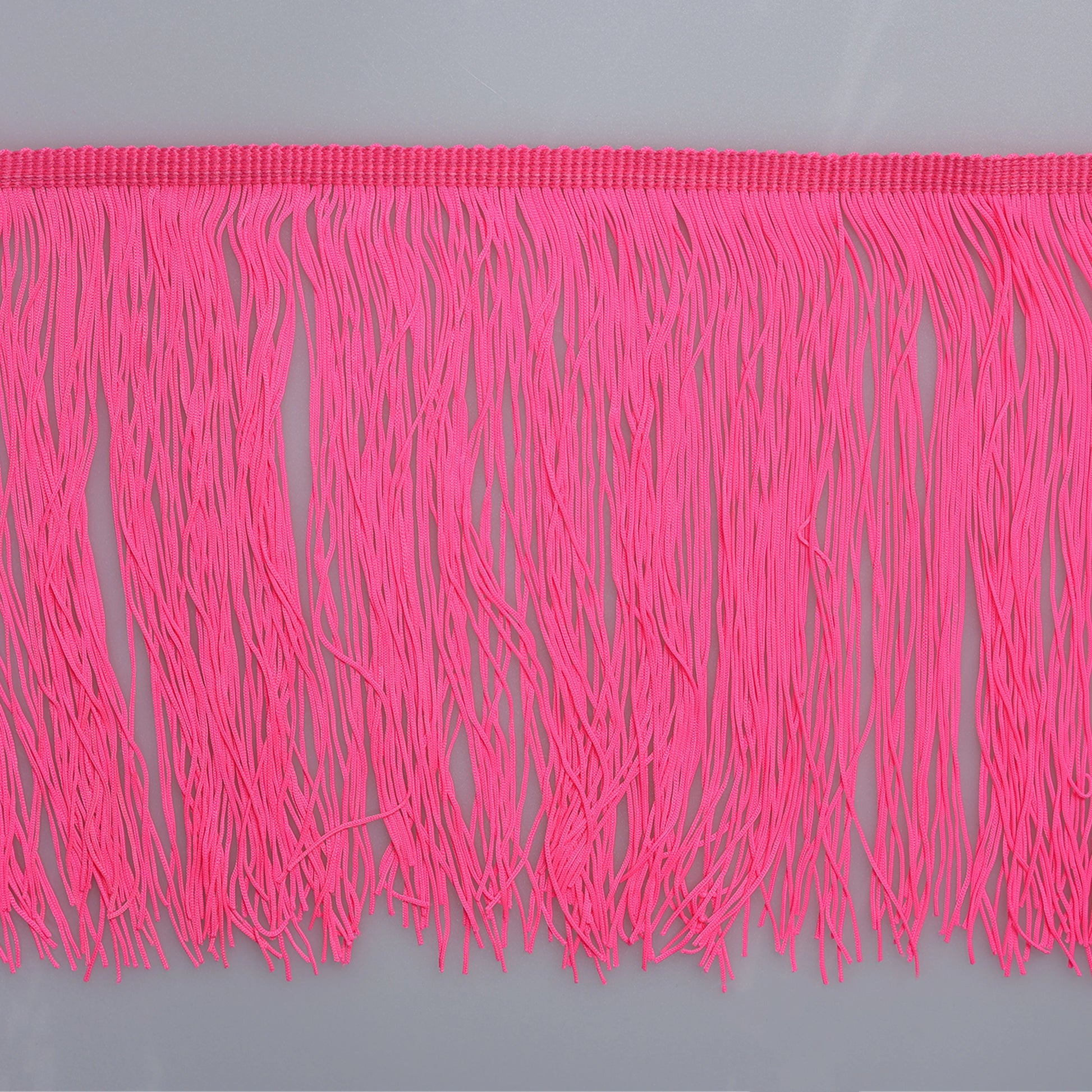 Franjuri decorativi 20 cm Roz Neon – rolă 10 m