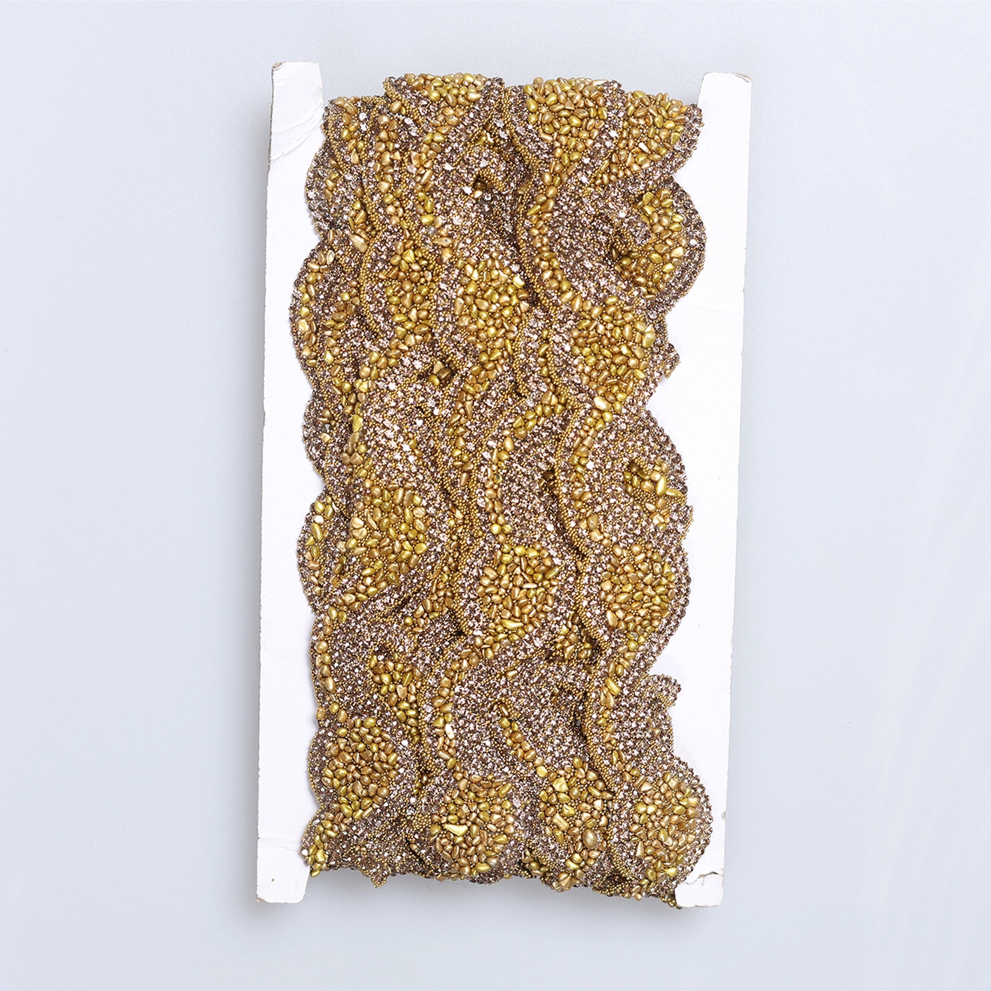 Aplicatii cu strasuri M337 - Ahura