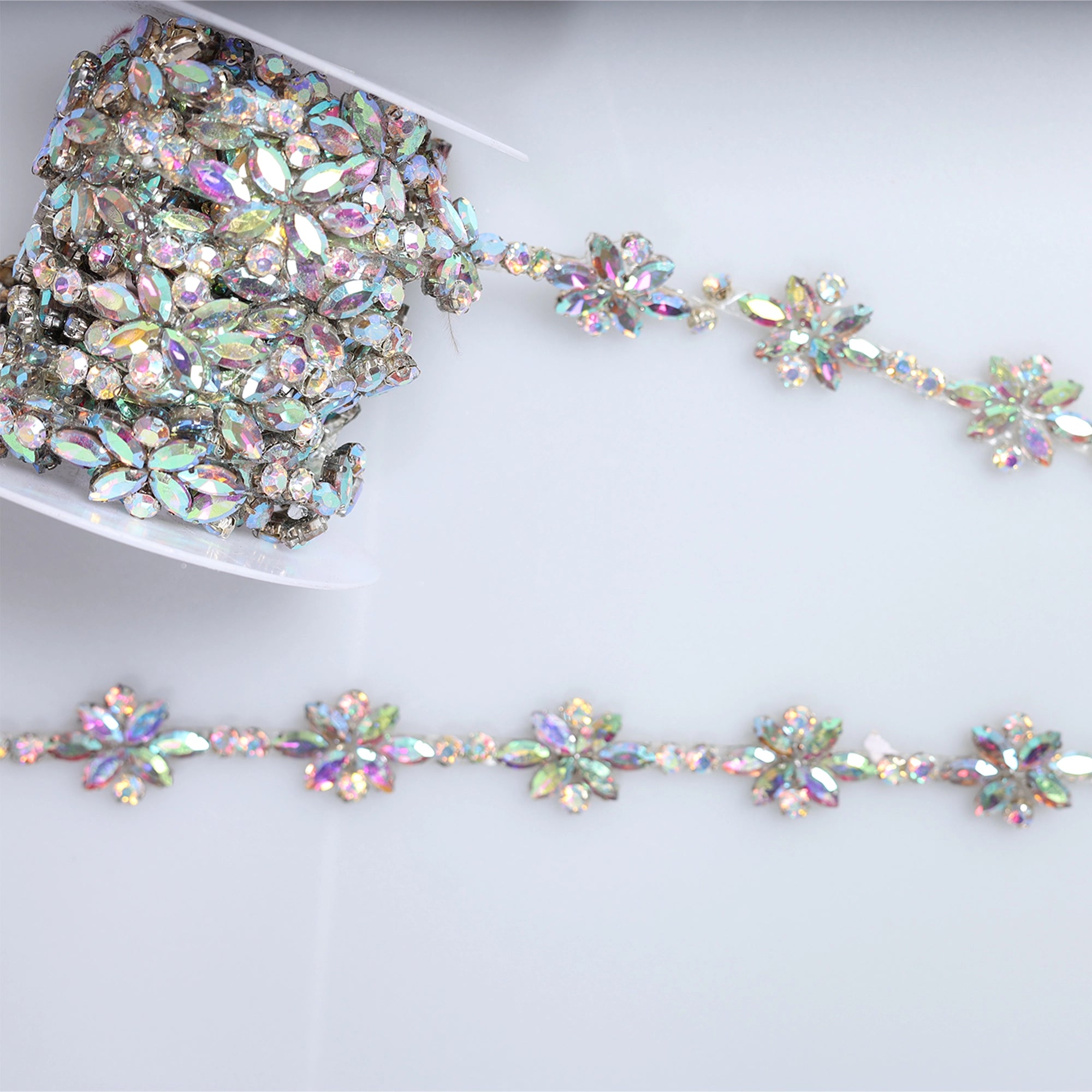 Banda cu strasuri M15 - Ahura