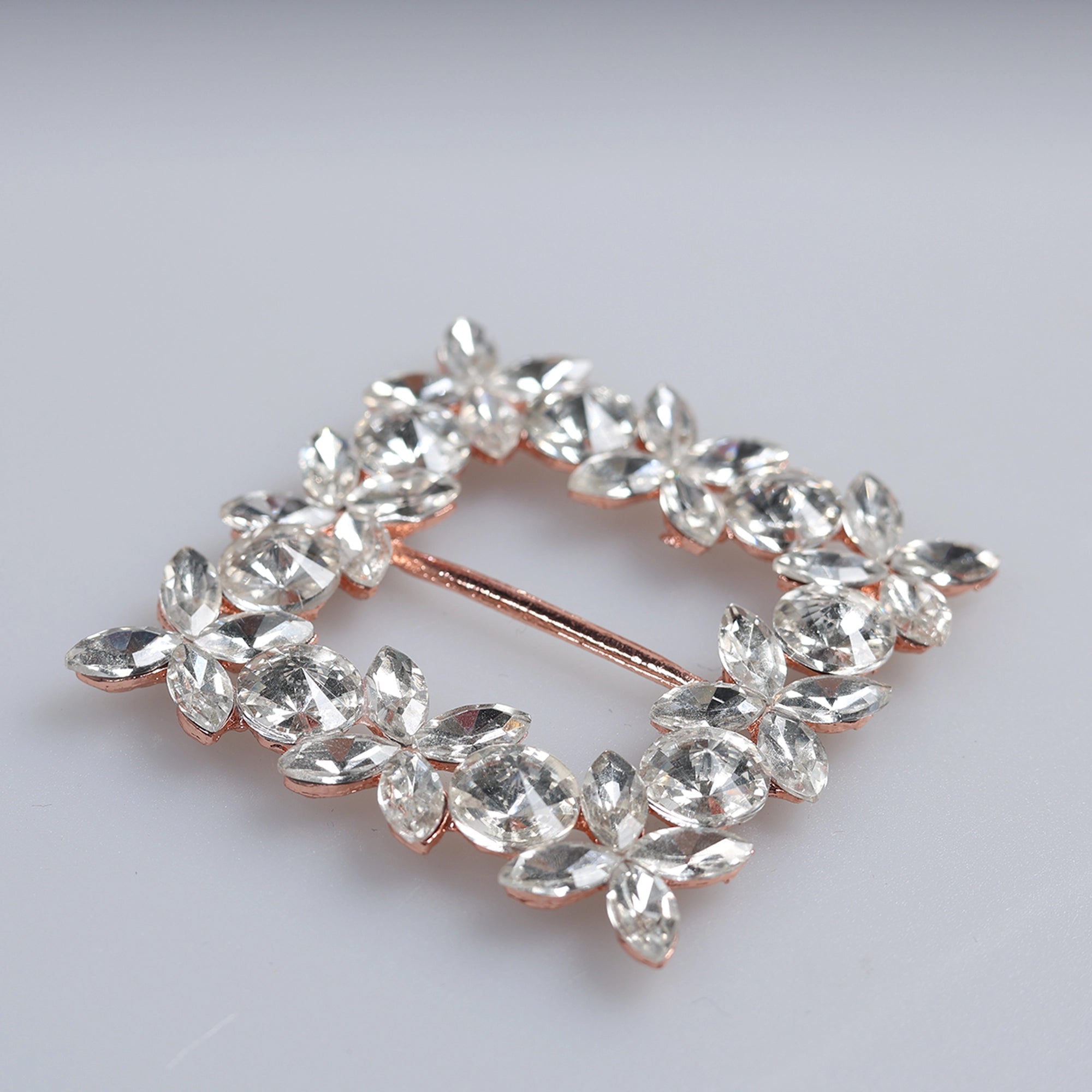 Catarame cu strasuri M49 - Ahura