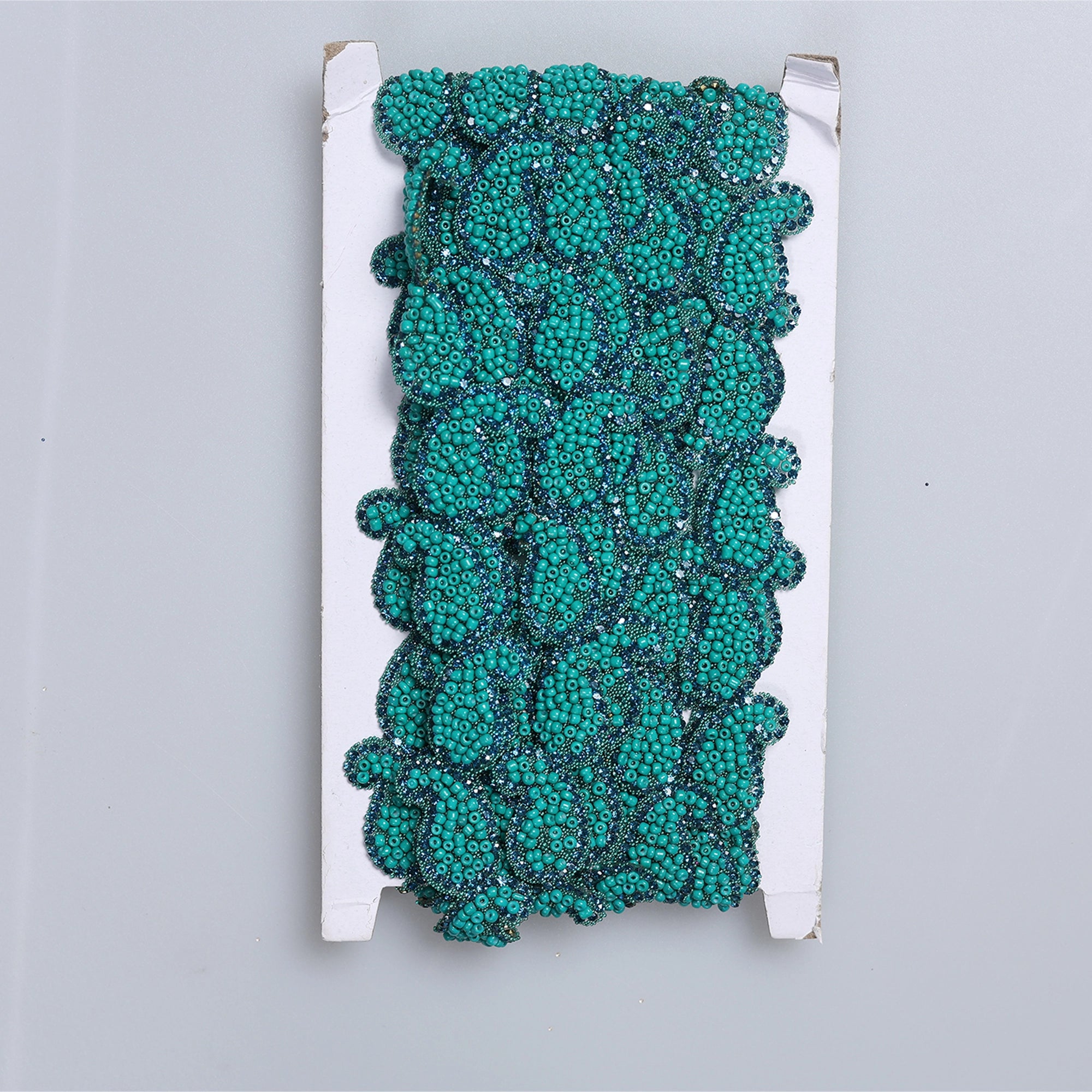 Aplicatii cu strasuri M269 - Ahura