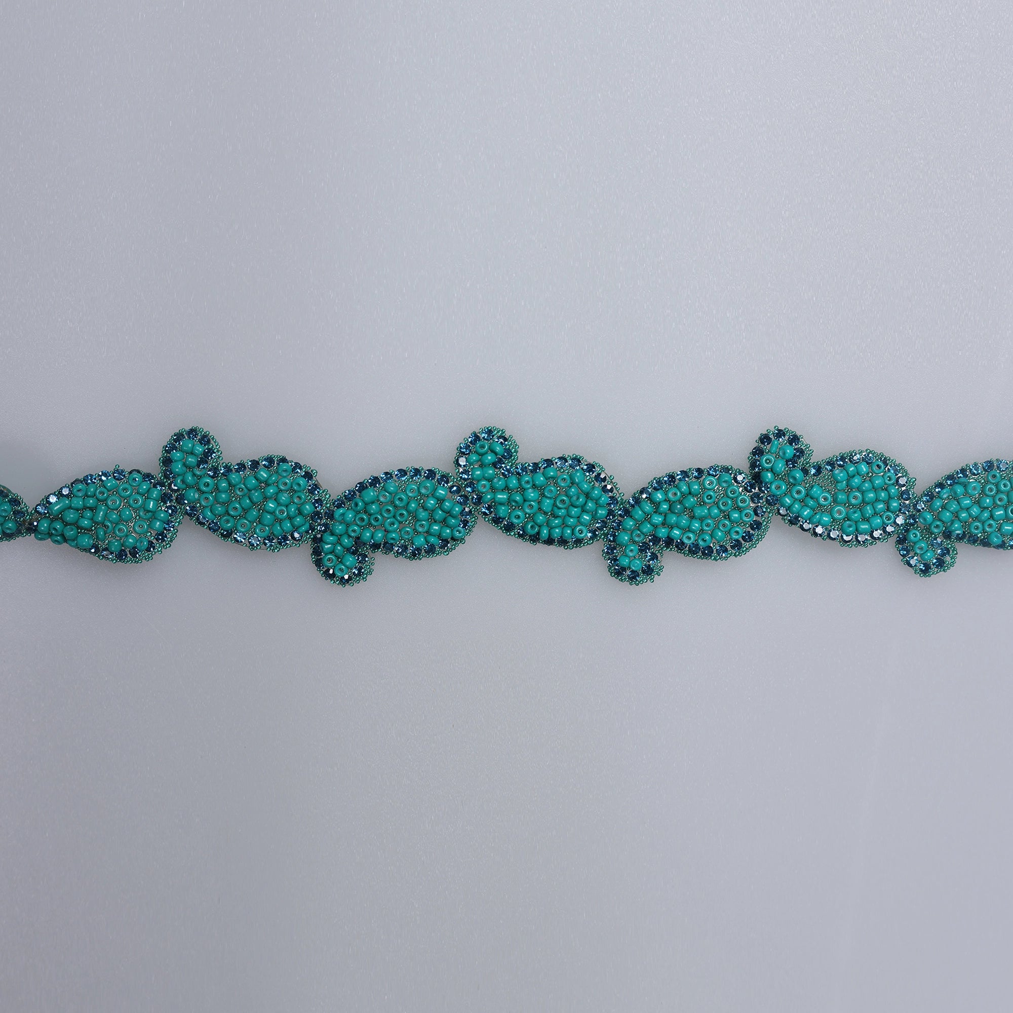 Aplicatii cu strasuri M269 - Ahura