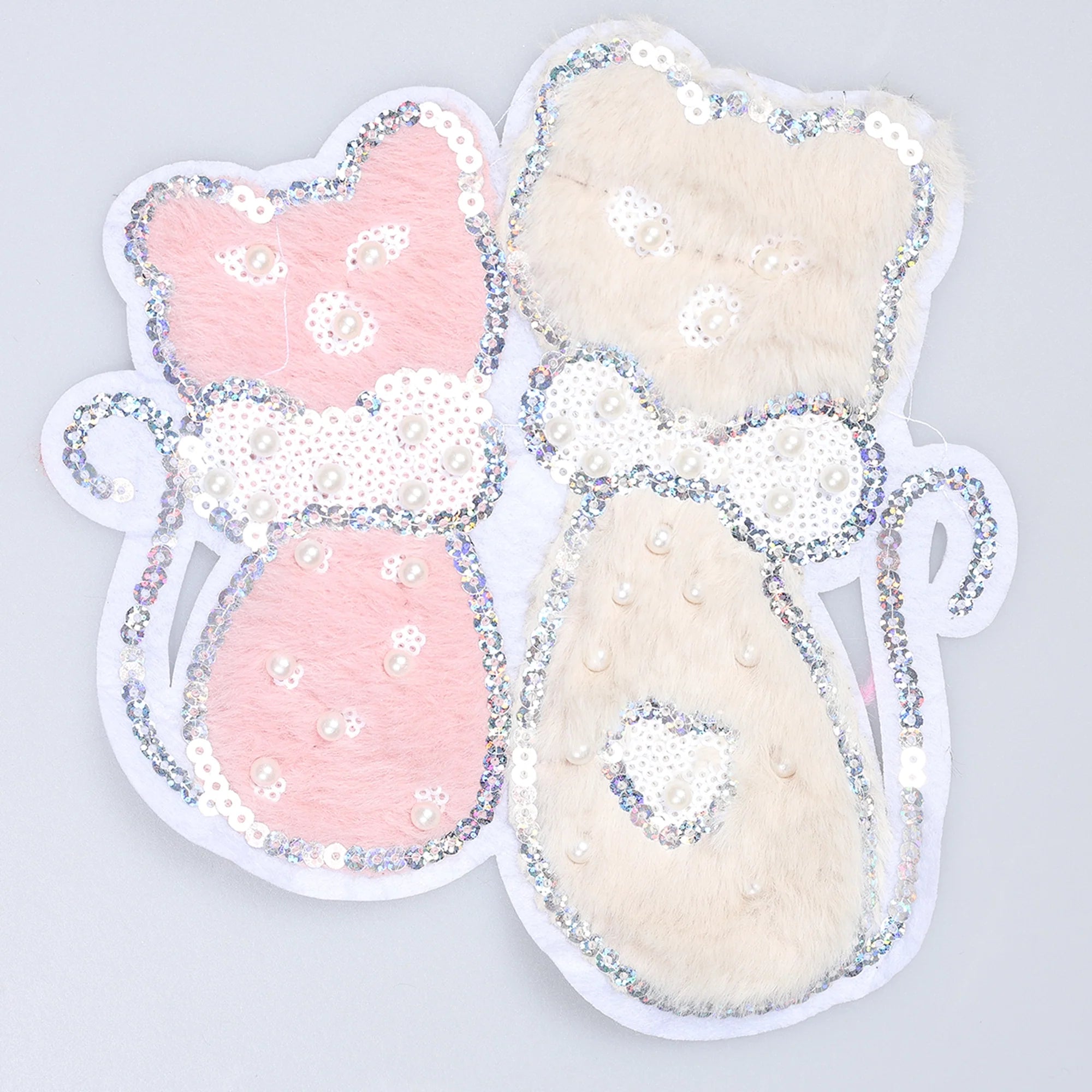 Aplicații Textile Decorative – 68 Modele