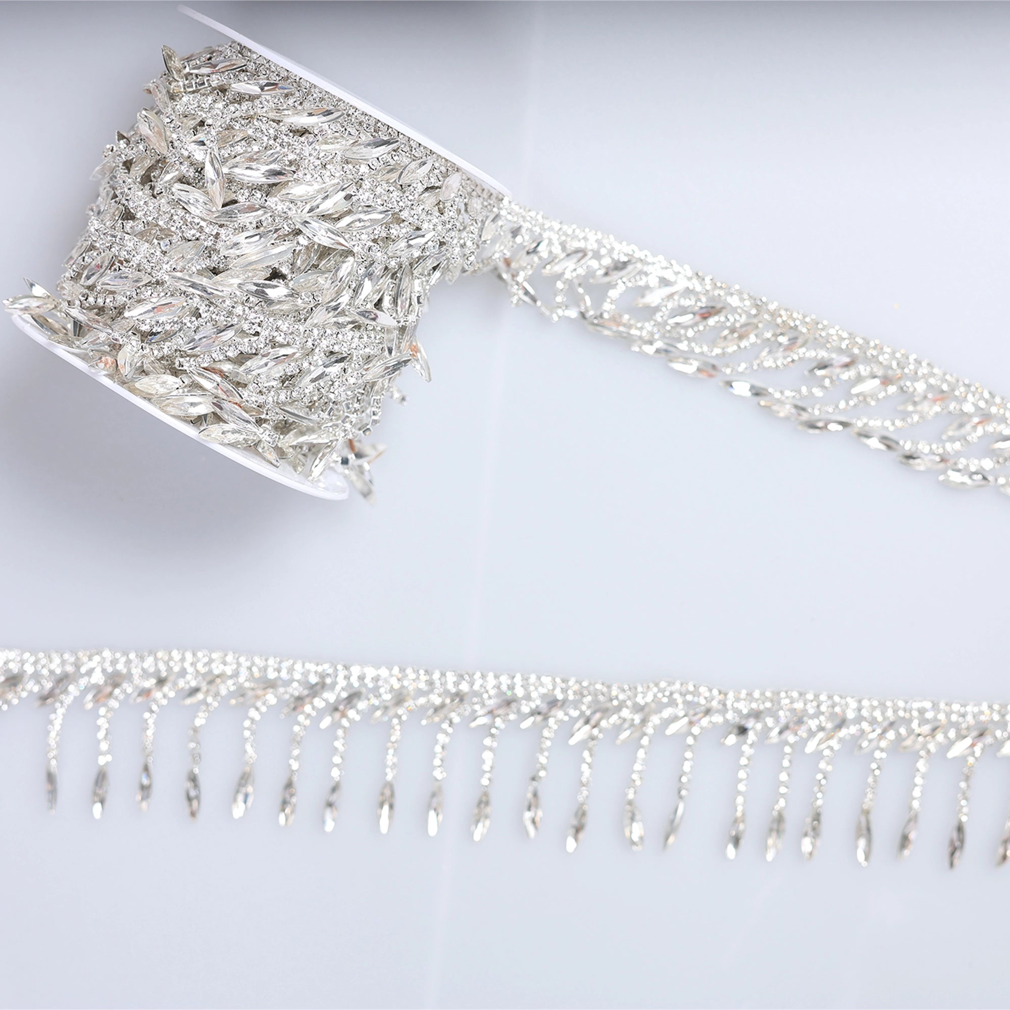 Banda cu strasuri M71 - Ahura