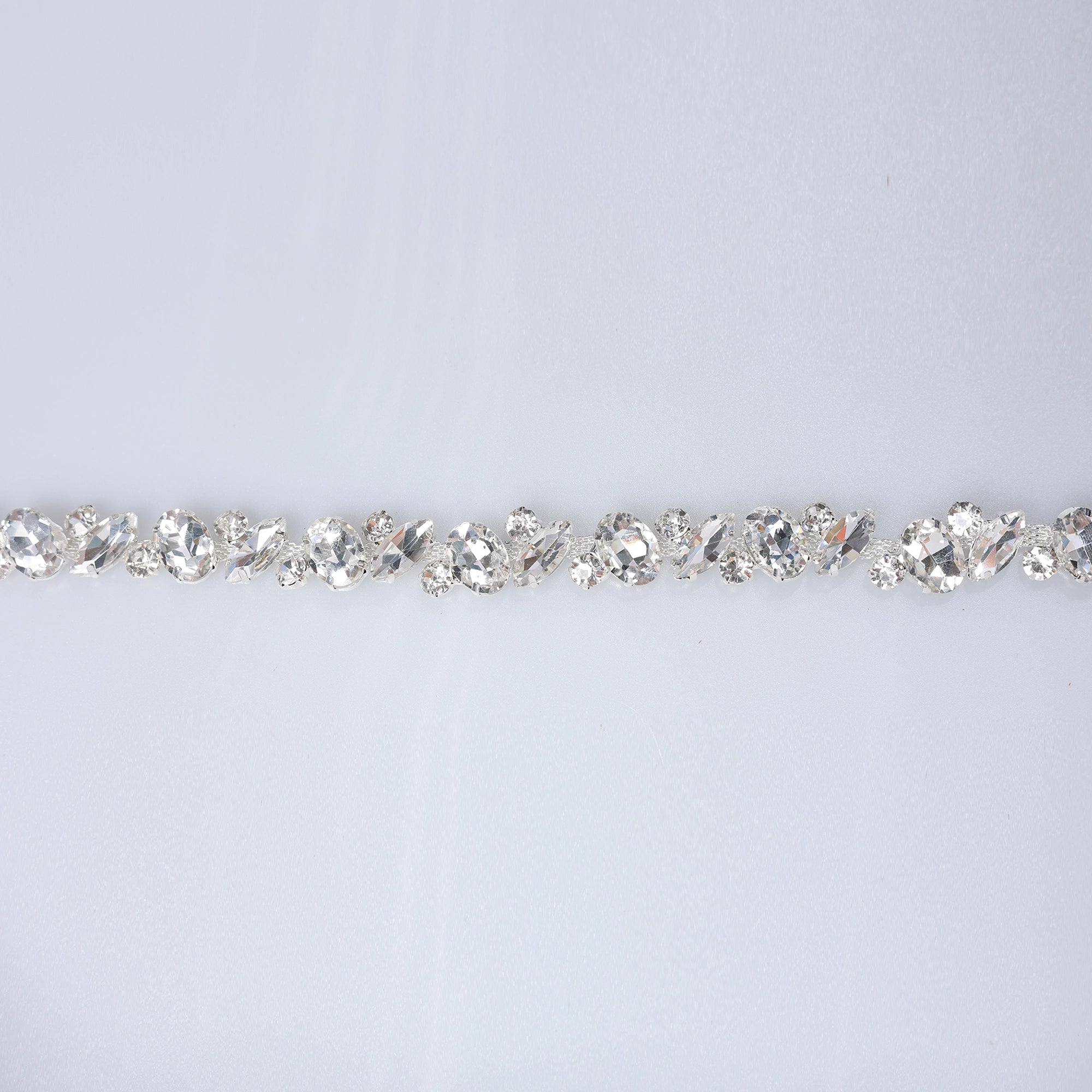 Banda cu strasuri M73 - Ahura