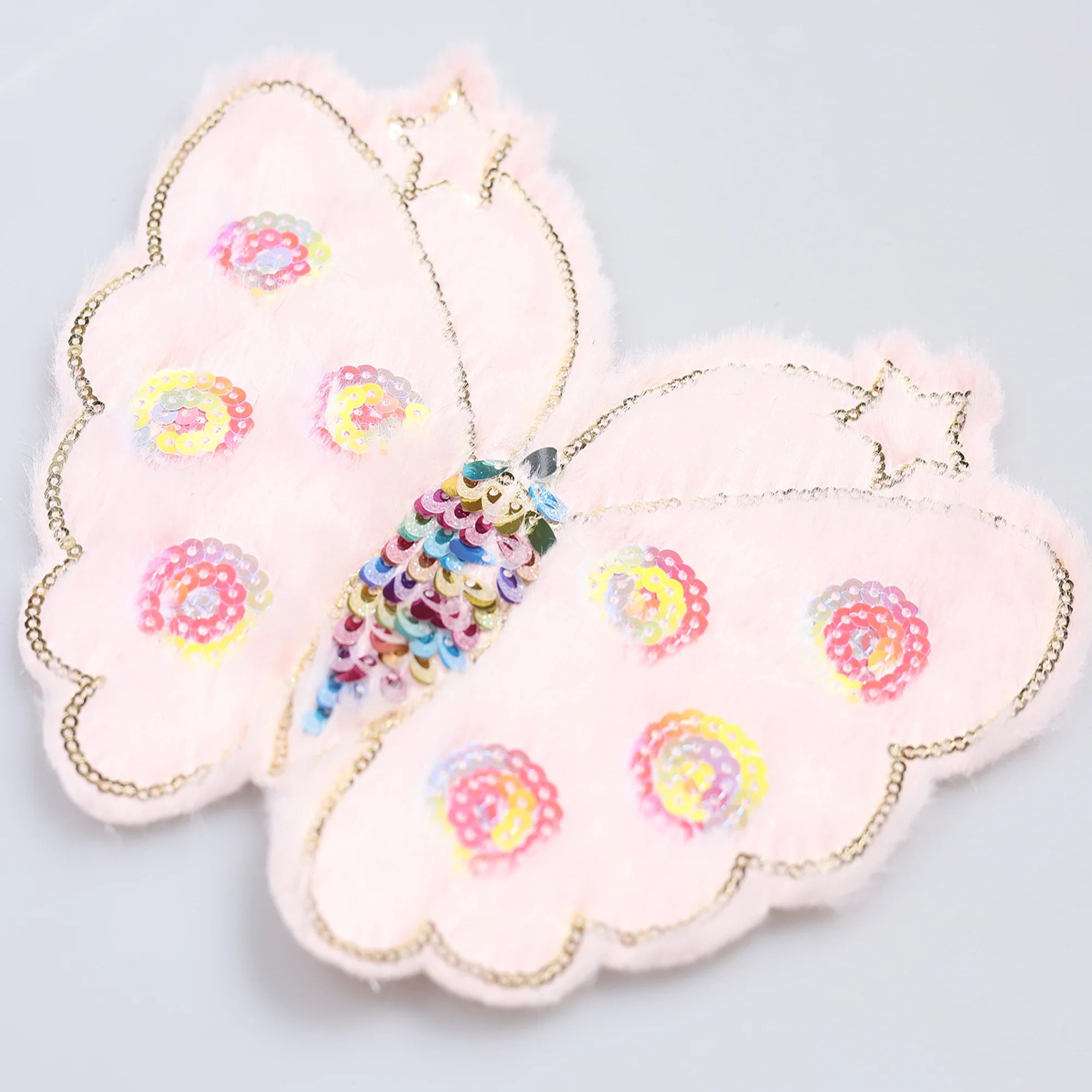 Aplicații Textile Decorative – 68 Modele