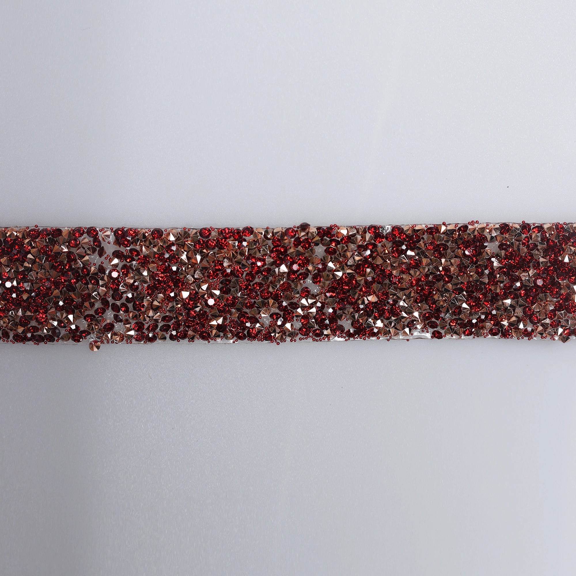 Aplicatii cu strasuri M412 - Ahura