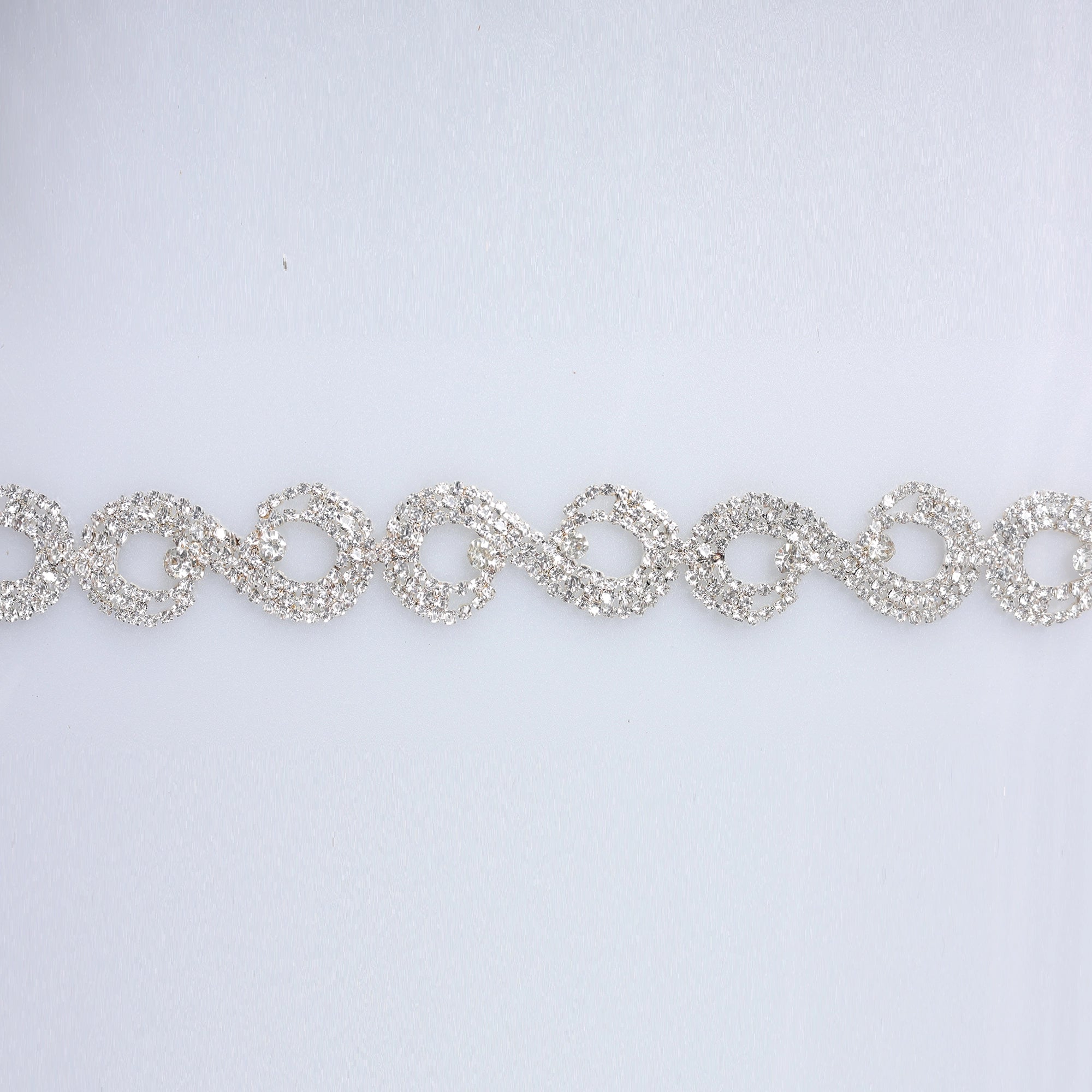 Banda cu strasuri M74 - Ahura