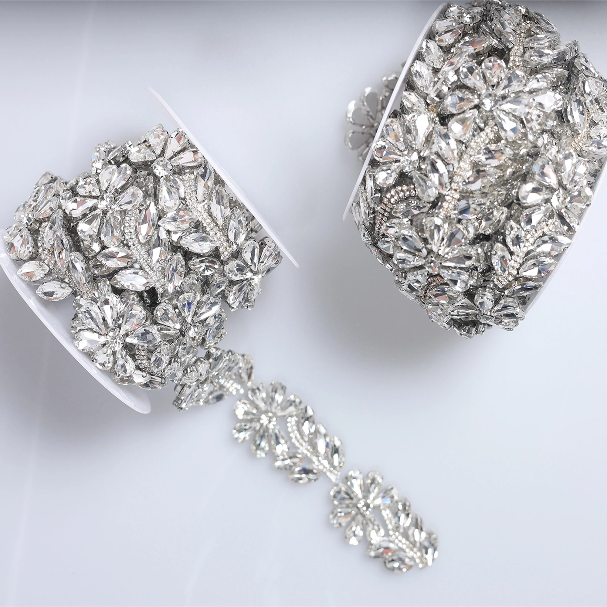 Banda cu strasuri M43 - Ahura